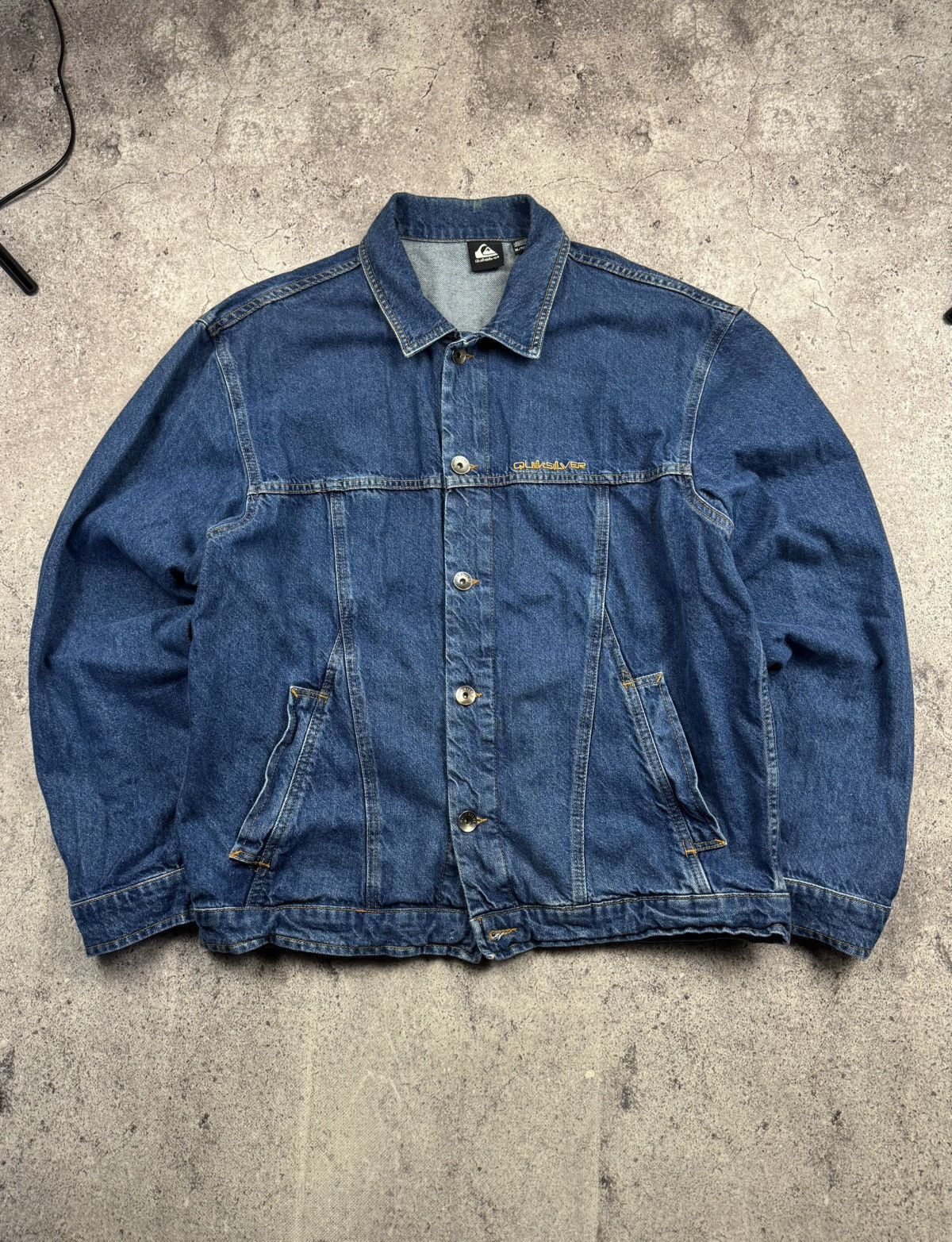 Quiksilver Quiksilver Vintage Y2K Denim Jacket size Xl Size US XL / EU 56 / 4 - 1 Thumbnail