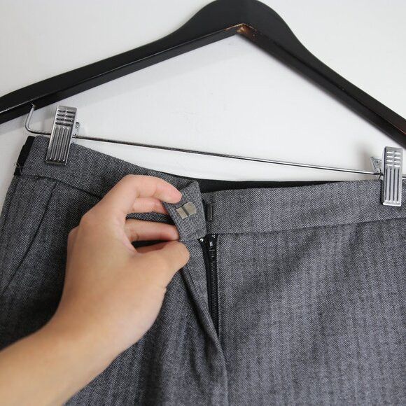 Zara Zara Striped Tweed Pleated Front Dress Pants Straight Leg Size 28" / US 6 / IT 42 - 3 Thumbnail