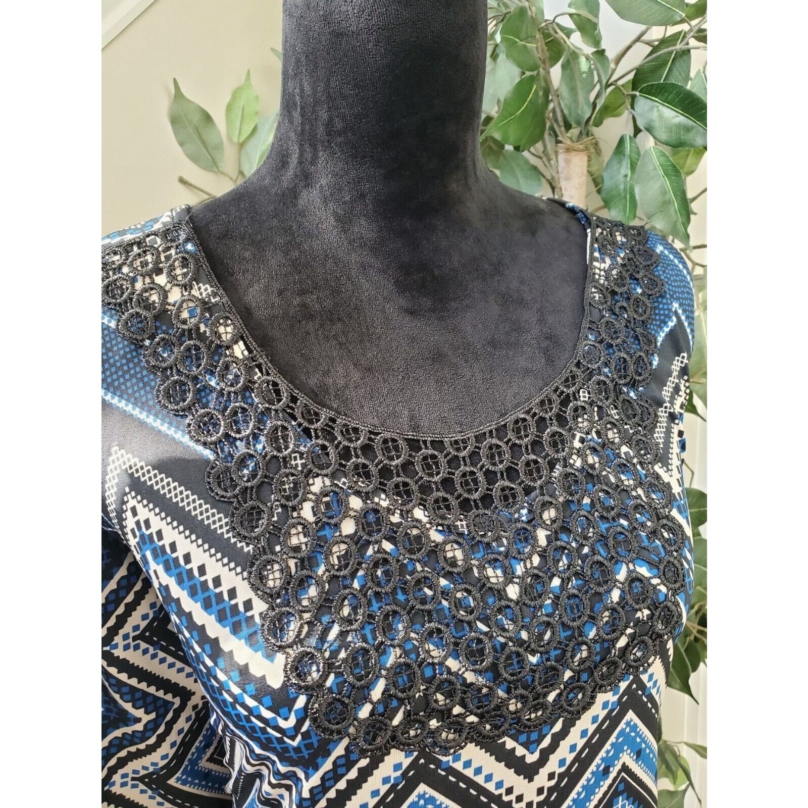 Other Lavish Chevron Polyester Round Neck 3/4 Sleeve Top Blouse Size 3XL / US 20-22 - 4 Thumbnail