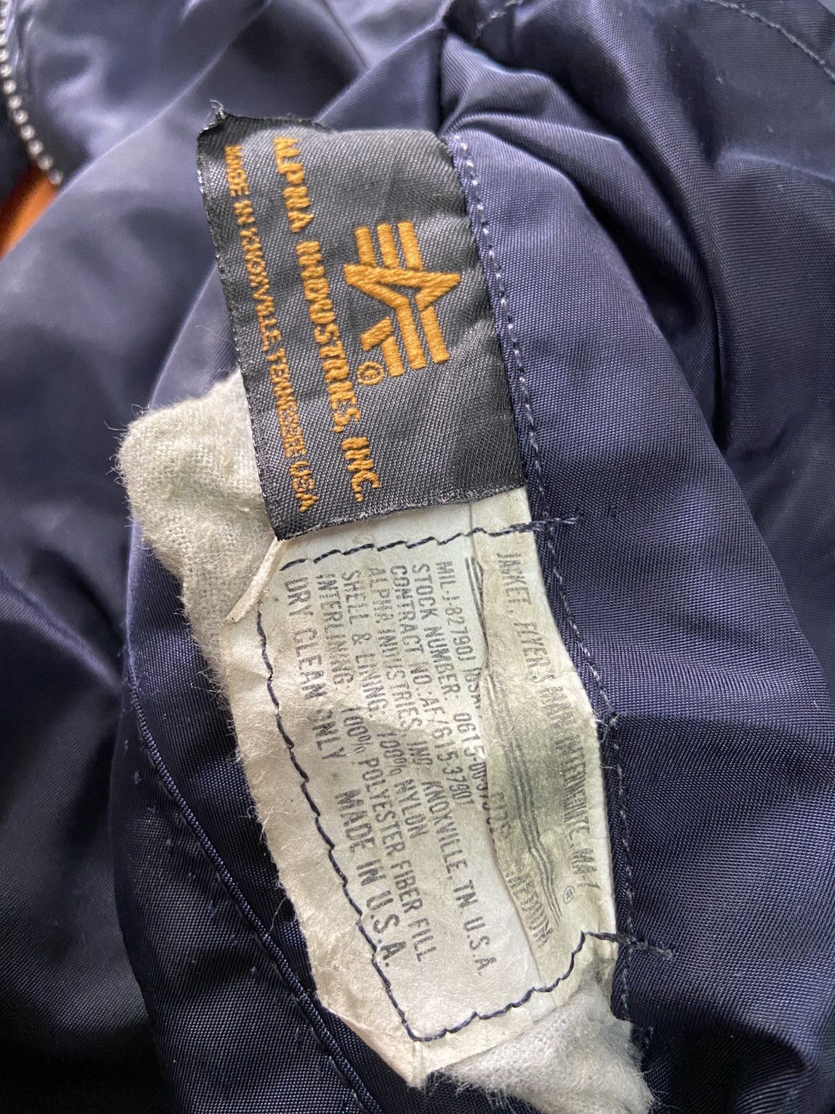 Alpha Industries Alpha Industries MA-1 Reversible Bomber Jacket Size US M / EU 48-50 / 2 - 5 Thumbnail