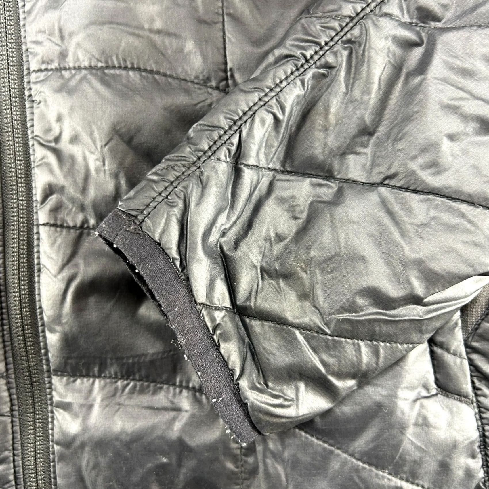 Mountain Hardwear VINTAGE Mountain Hardwear Jacket Womens M Black Puffer Full Zip Quilted Windbreaker Size M / US 6-8 / IT 42-44 - 6 Thumbnail