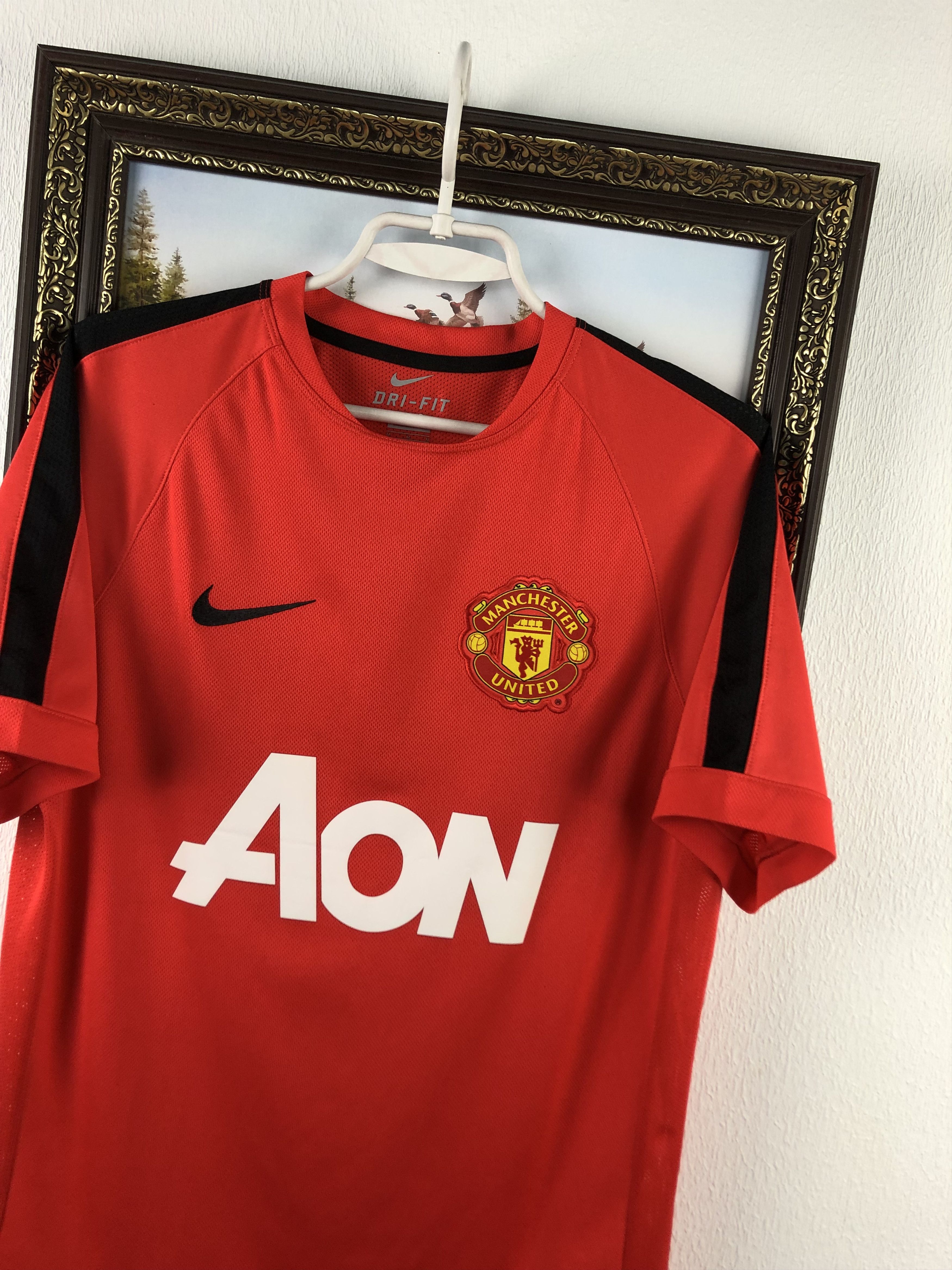 Nike Manchester United Nike Shirt Soccer Jersey Red Mens Trikot Size US S / EU 44-46 / 1 - 4 Thumbnail