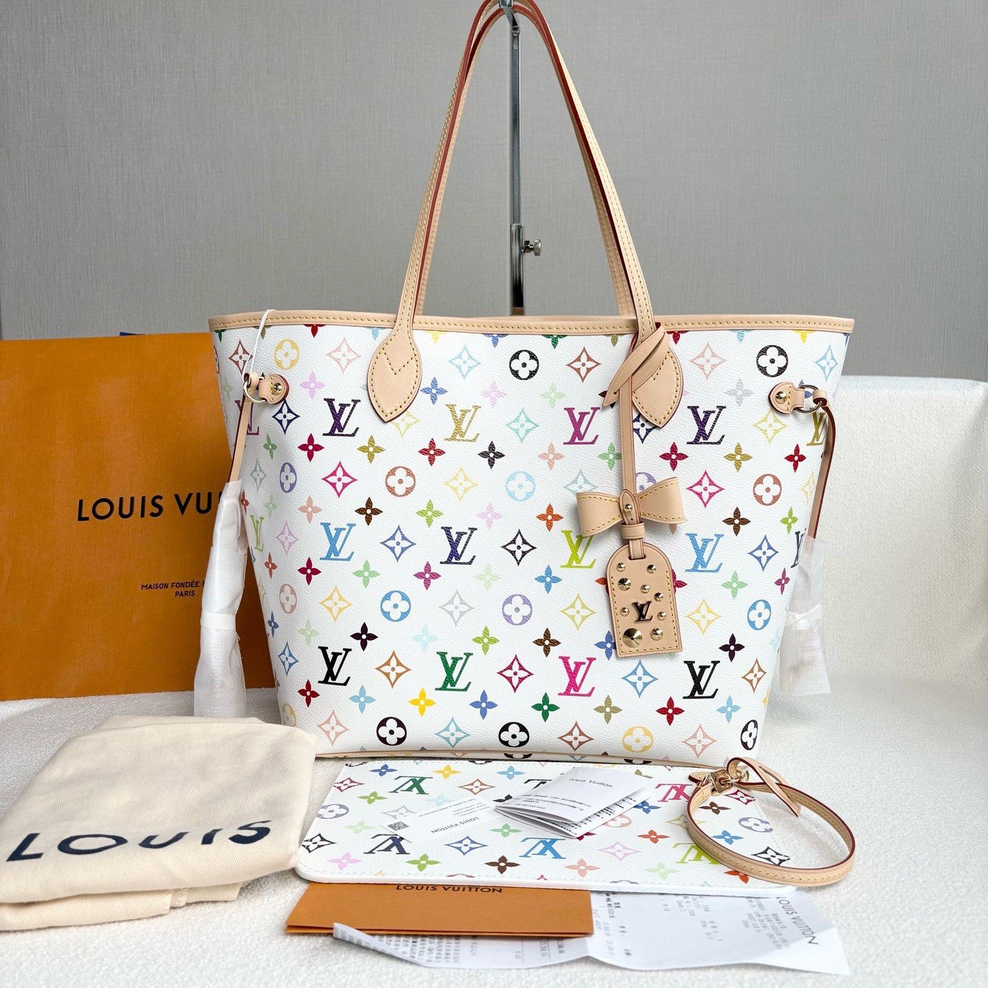 Louis Vuitton Pre-loved Bag Brand new condition Size ONE SIZE - 1 Thumbnail