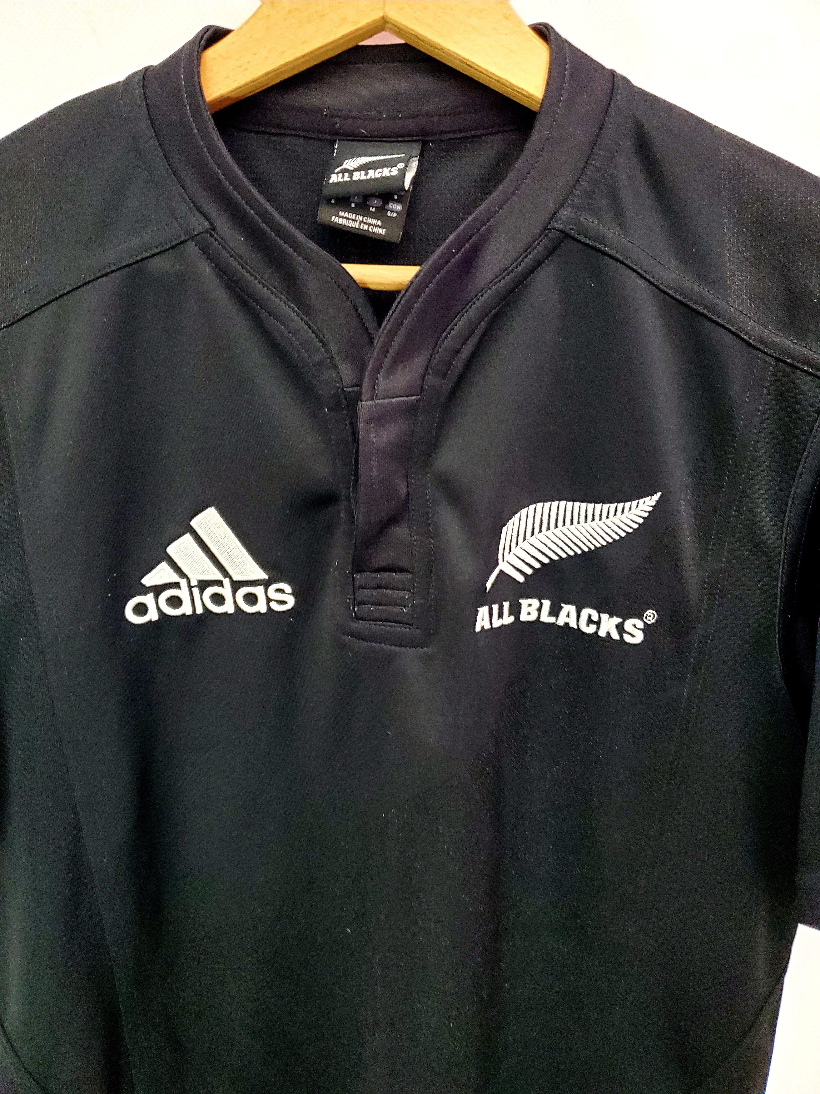 Adidas × Canterbury of New Zealand NEW ZEALAND JERSEY RUGBY ALL BLACKS perfect condition S,M Size US S / EU 44-46 / 1 - 2 Thumbnail