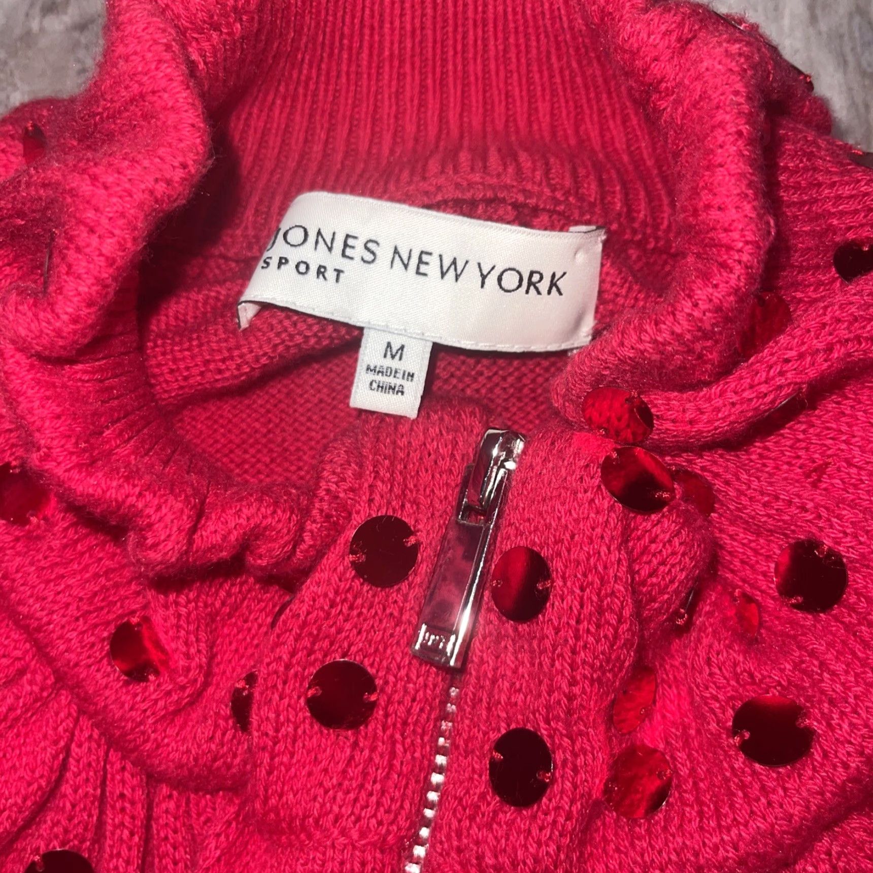 Jones New York Jones New York Signature Women’s Knit Sweater Red Sequins Zip Front Cardigan Size Medium Womens Holiday Sequins Full Zip Size M / US 6-8 / IT 42-44 - 4 Thumbnail