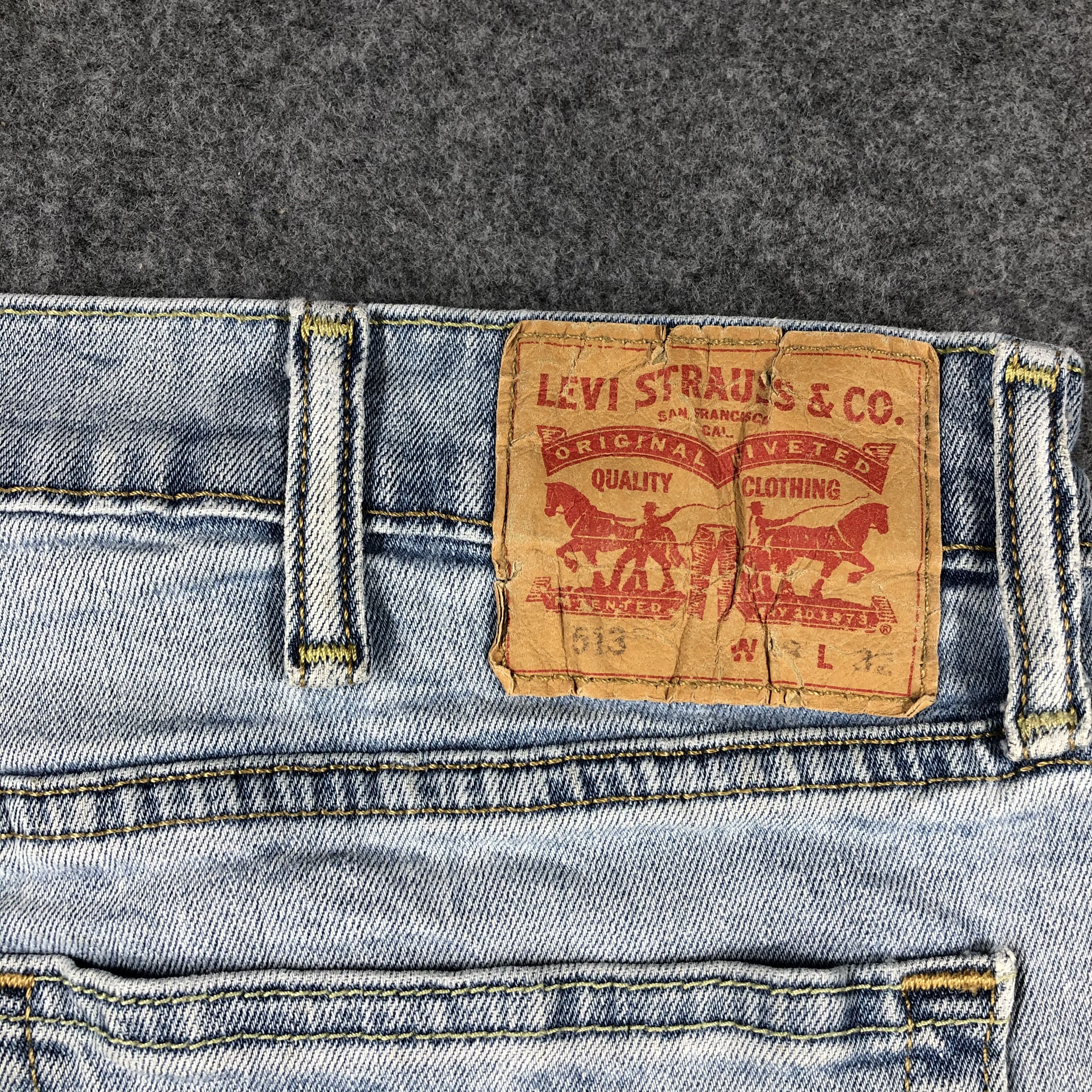 Levi's × Vintage Vintage Levis Jeans Lot 513 -JM701 Size US 37 - 6 Thumbnail