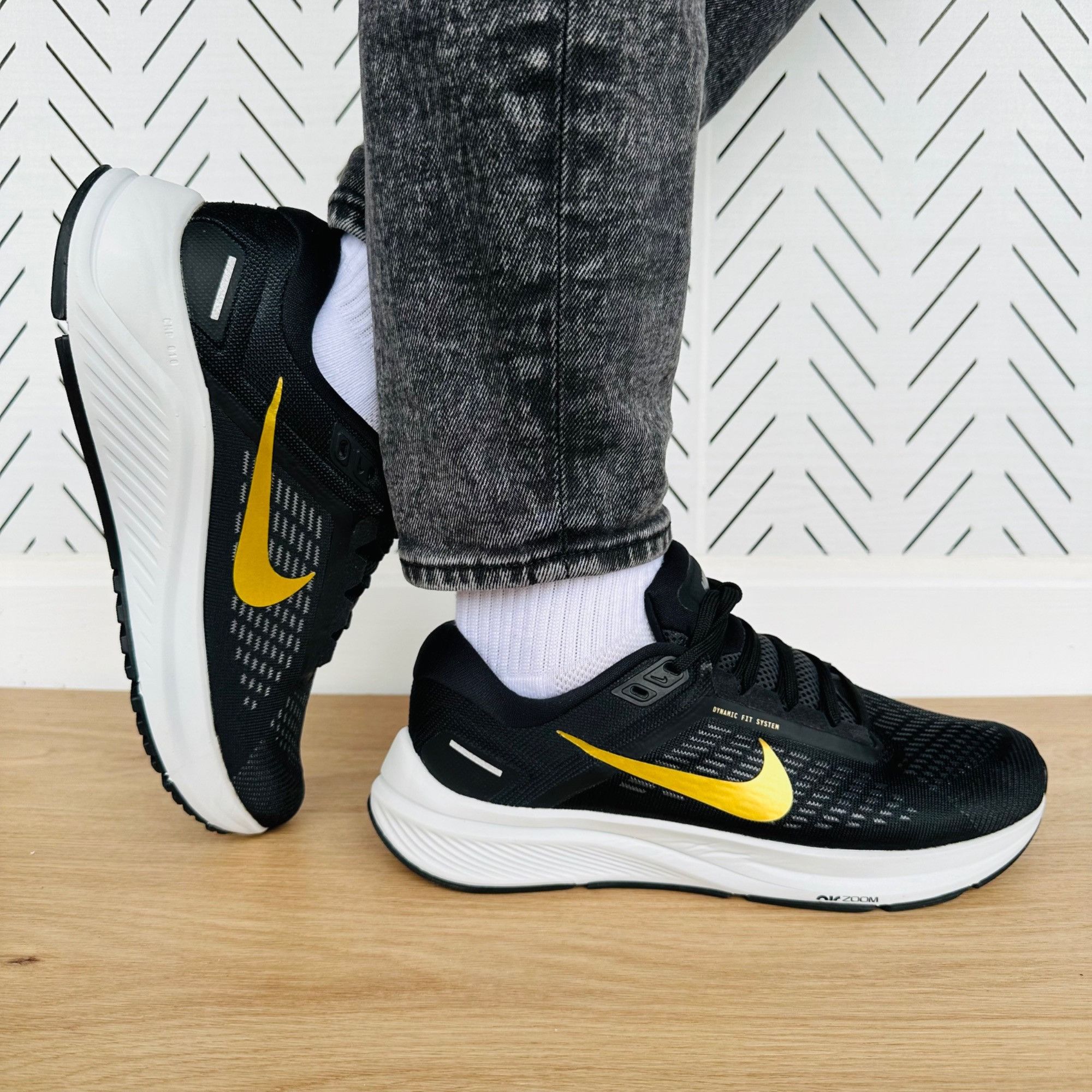 image of New Size 9 Womens Shoes Nike Air Zoom Structure 24 Running B in Black