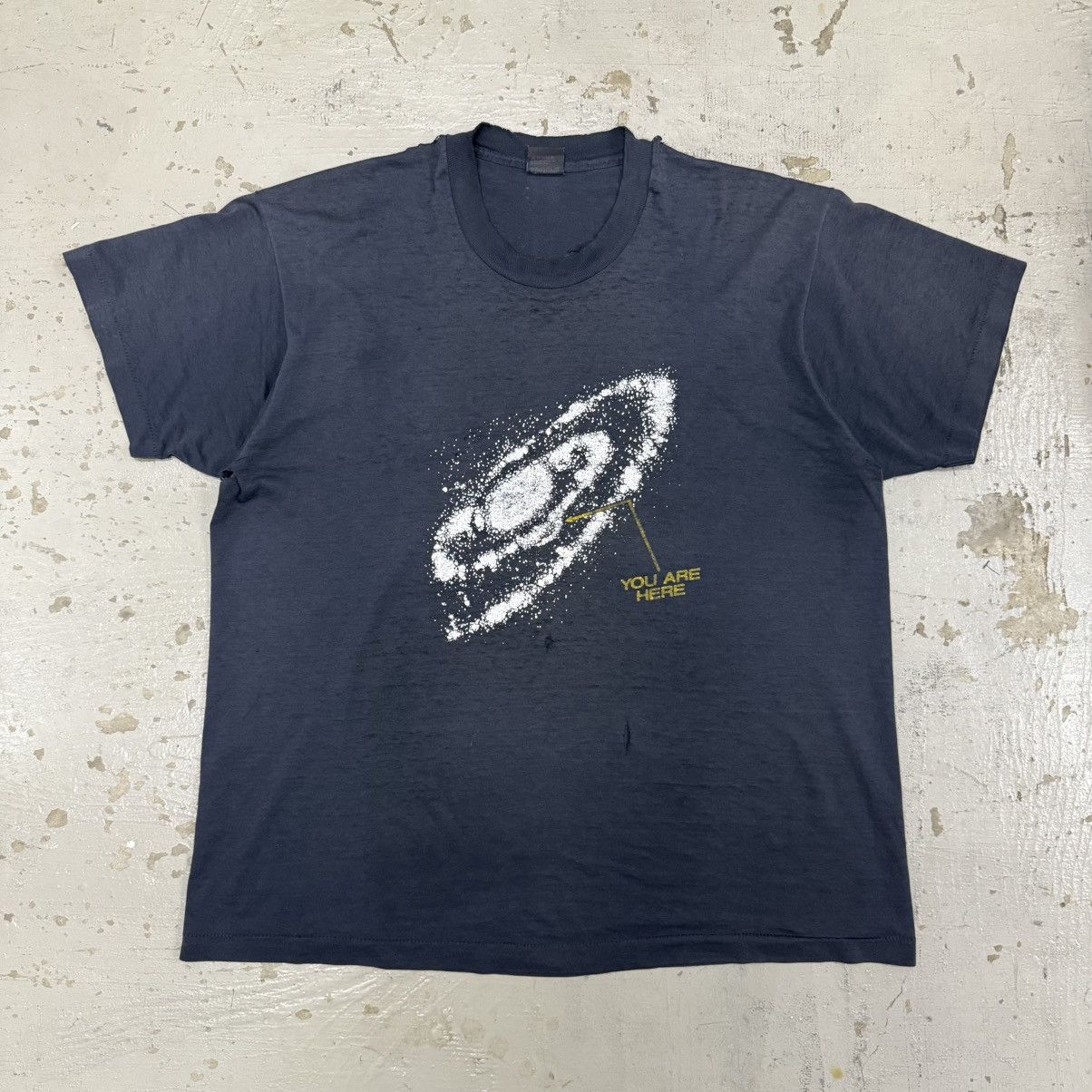 Vintage Vintage 90s Distressed Thrashed You Are Here Galactic Tee Size US XXL / EU 58 / 5 - 1 Thumbnail