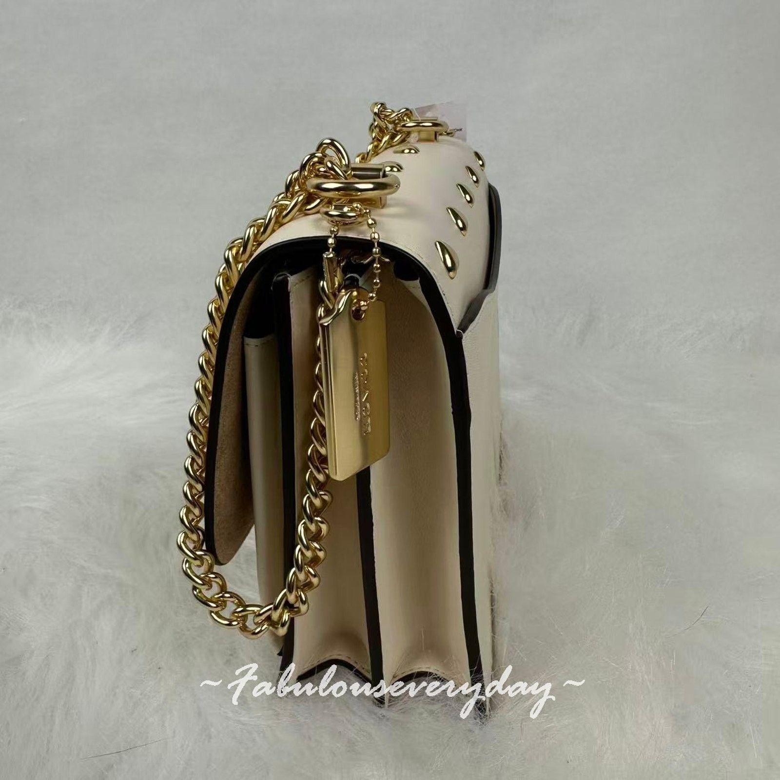 Coach Coach Klare Crossbody Bag Heart Rivets In Leather/Gold/Chalk Size ONE SIZE - 5 Thumbnail