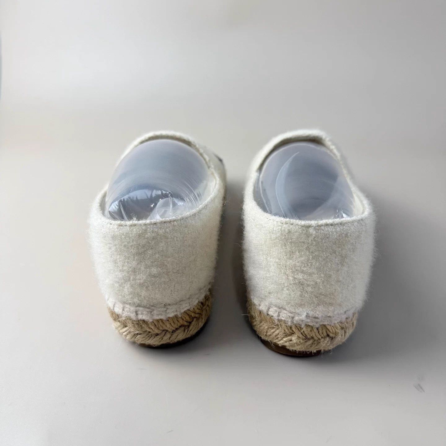 Chanel CHANEL Ivory Straw Deck Shoes 36 95 New Size US 5 / IT 35 - 3 Thumbnail