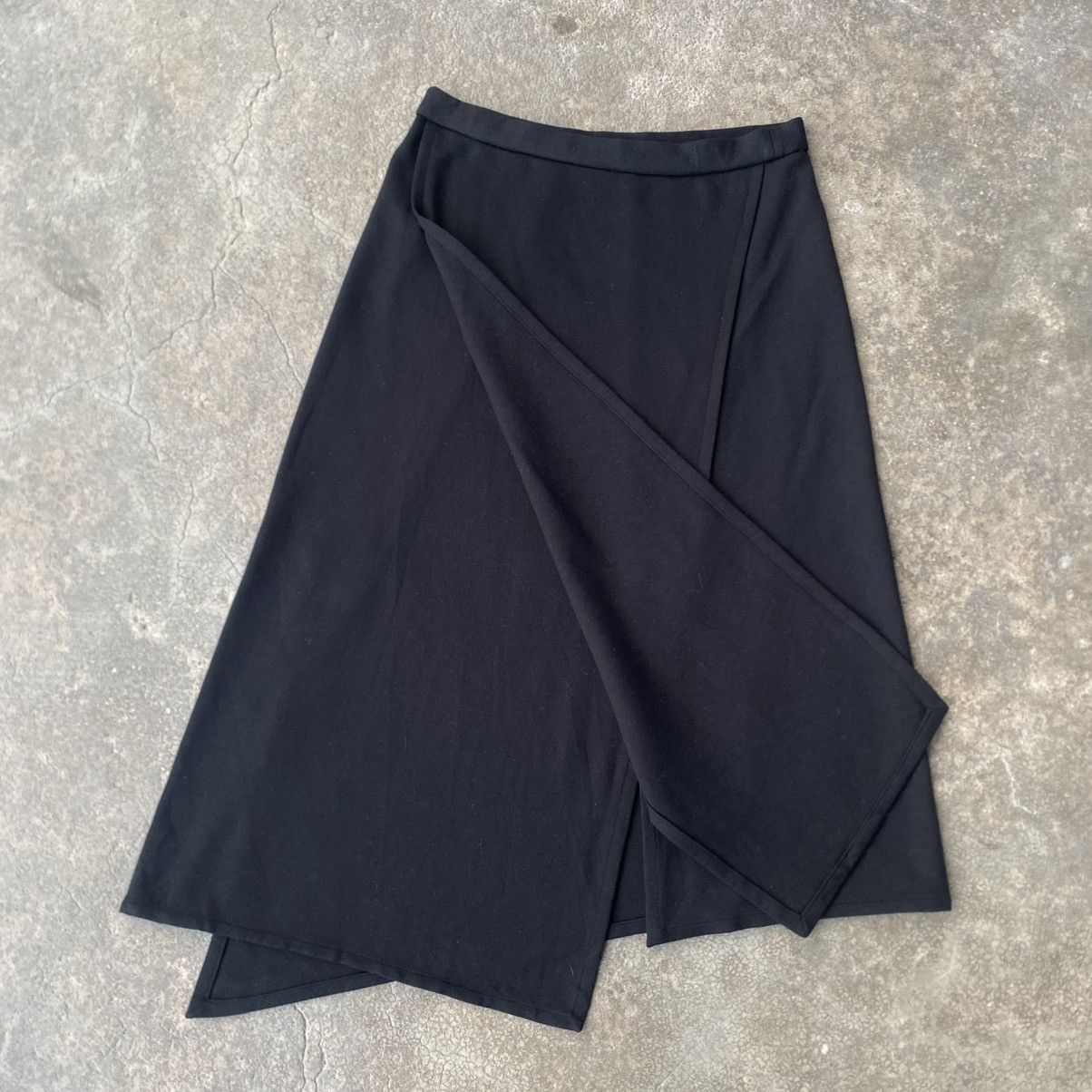 Helmut Lang ‼️LAST DROP‼️Helmut Lang Asymmetrical Bondage Skirt Black Size 32" / US 10 / IT 46 - 8 Thumbnail
