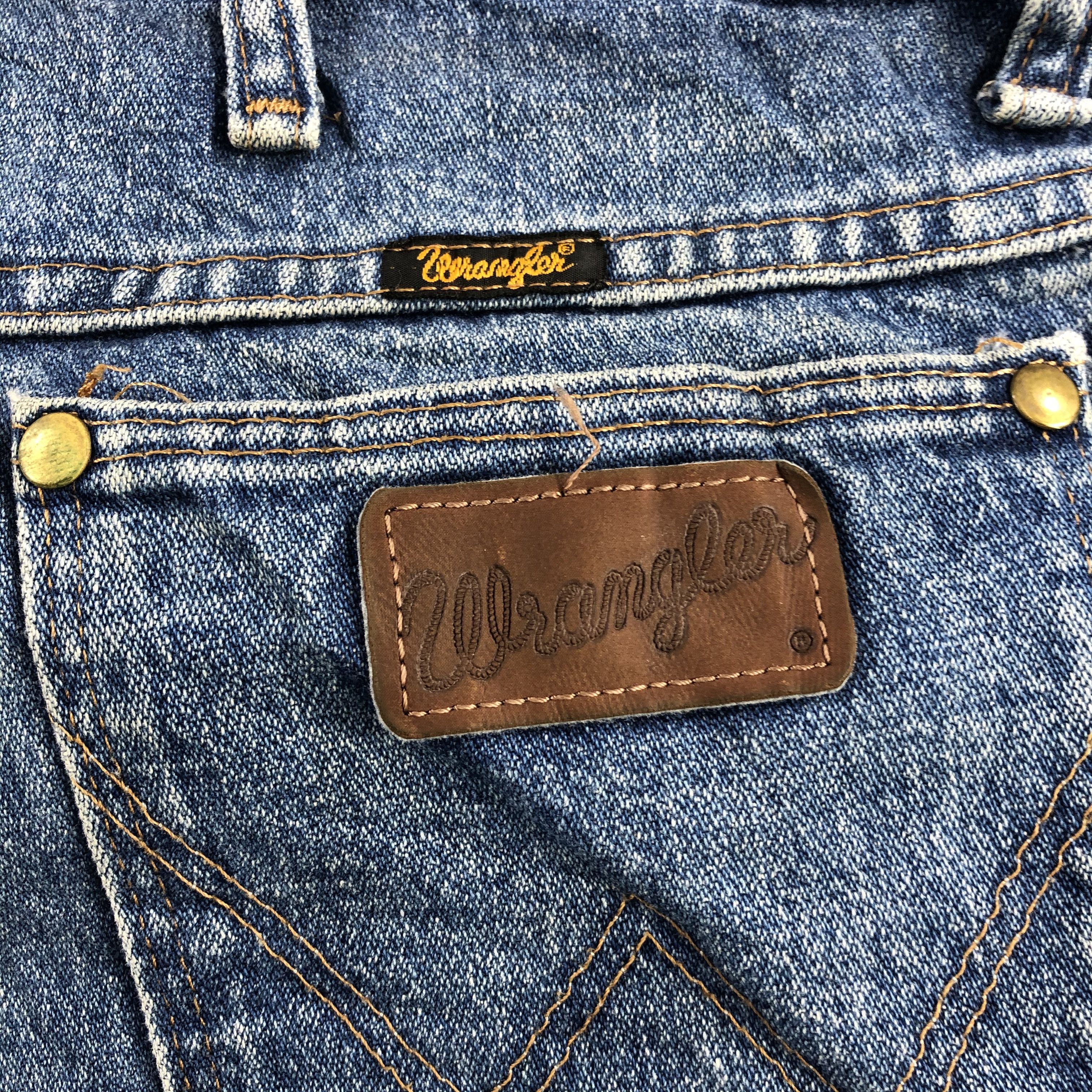 Vintage Vintage Blue Wash Wrangler Jeans-J2102 Size US 36 / EU 52 - 5 Thumbnail