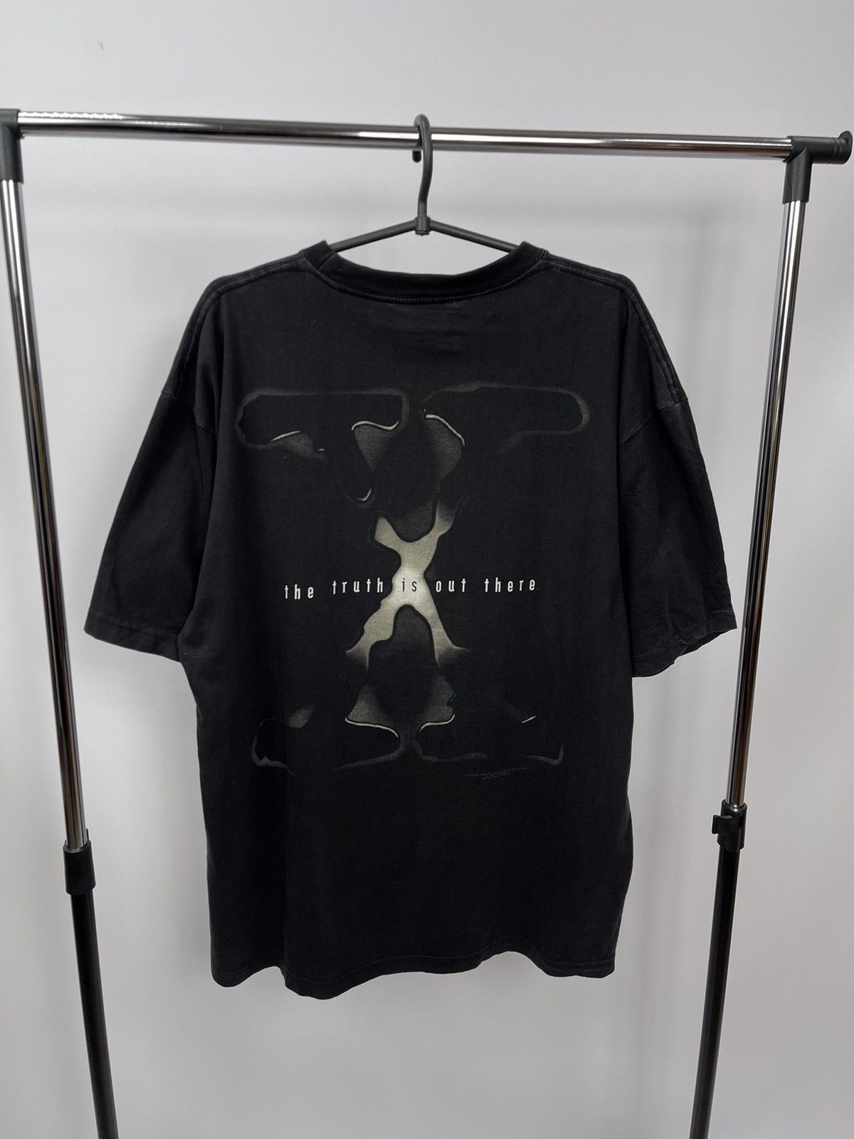 Vintage Vintage 1995 The X Files The Truth Men’s T-Shirt Size XL Size US XL / EU 56 / 4 - 1 Thumbnail