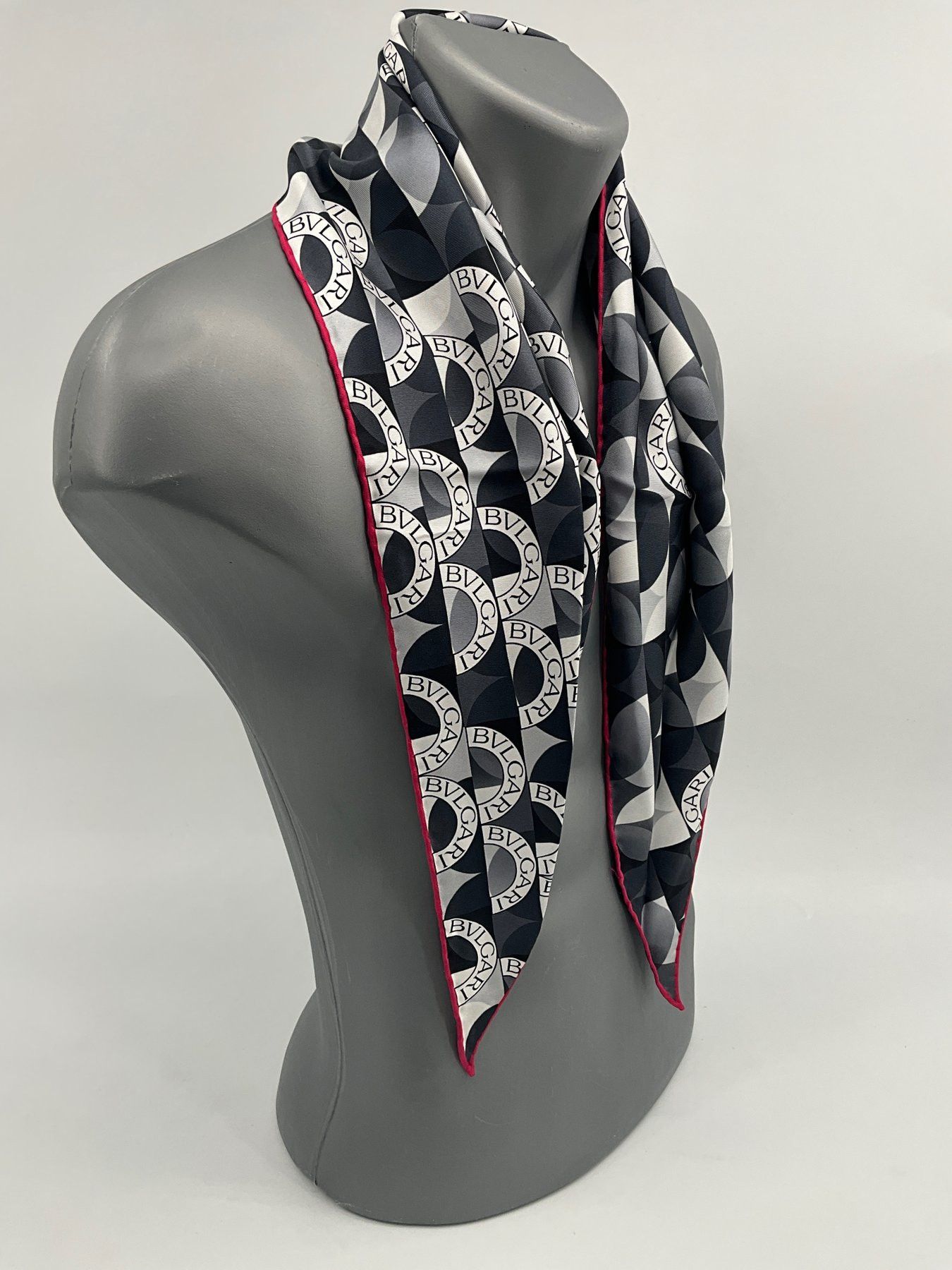 Bvlgari Bvlgari 100% Silk Scarf with iconic monogram Size ONE SIZE - 7 Thumbnail