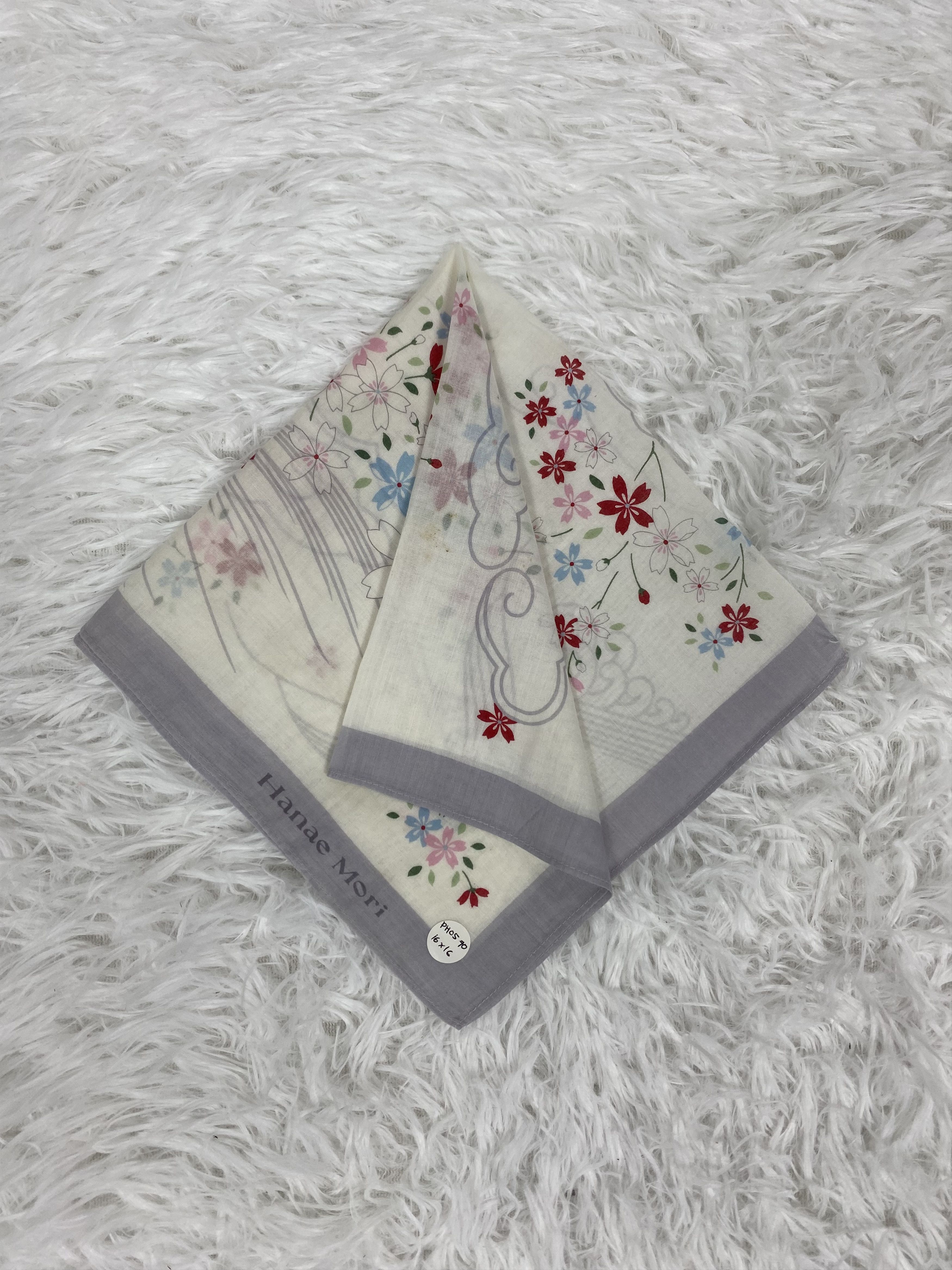 Hanae Mori Vintage Hanae Mori Handkerchief Neckerchief PH0570 Size ONE SIZE - 1 Thumbnail