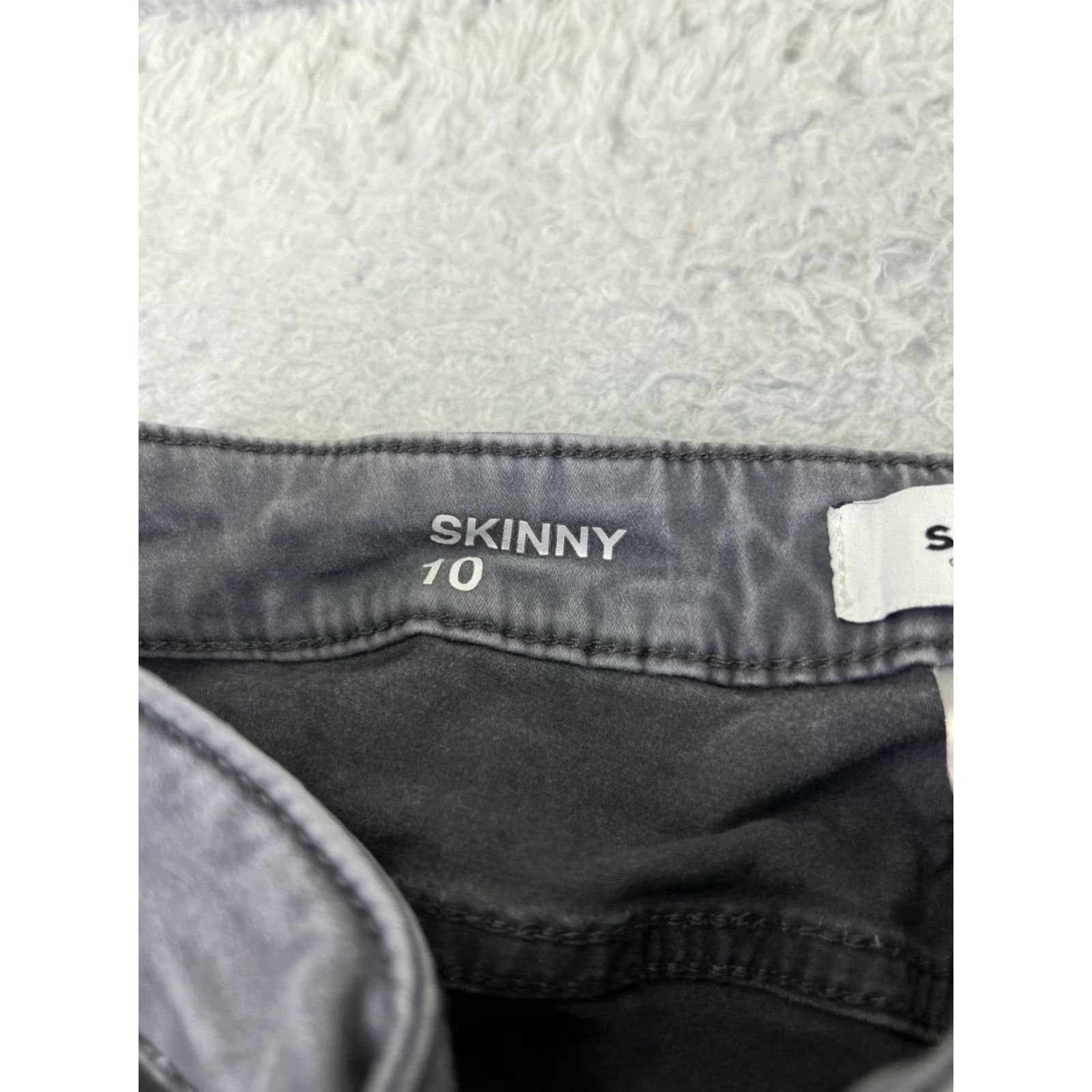 Vintage Sonoma Jeans Womens 10 Gray Skinny Leg Cotton Viscose Blend Stretch 28x27 Casual Slim Denim Modern 90s? Size 32" / US 10 / IT 46 - 7 Thumbnail