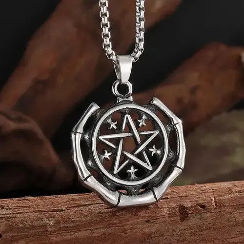 Jewelry × Vintage Retro Exquisite Lucky Star Necklace Size ONE SIZE - 1 Thumbnail