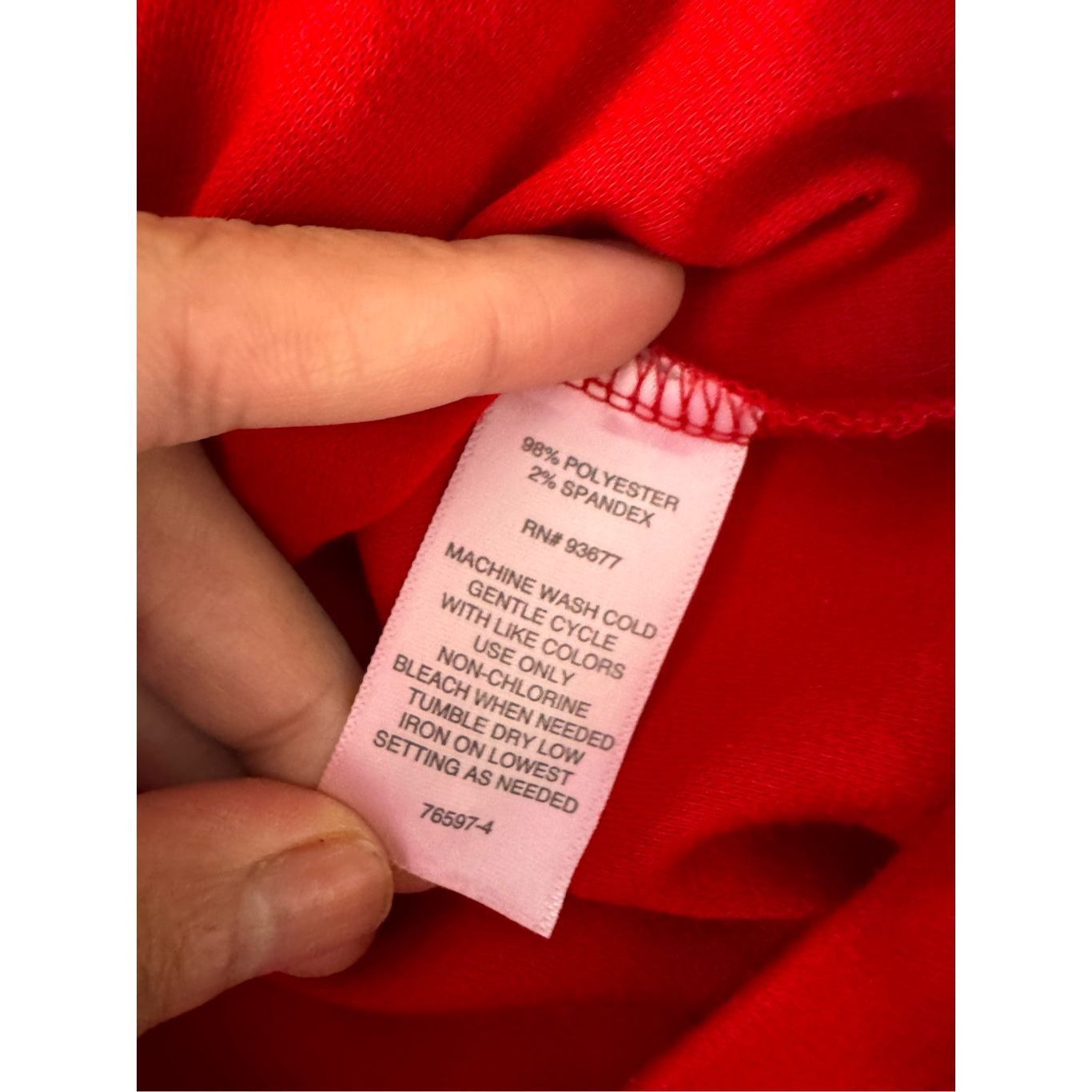 LIZ LISA Liz Claiborne Red Top with Navy Trim – Size L Size L / US 10 / IT 46 - 3 Thumbnail