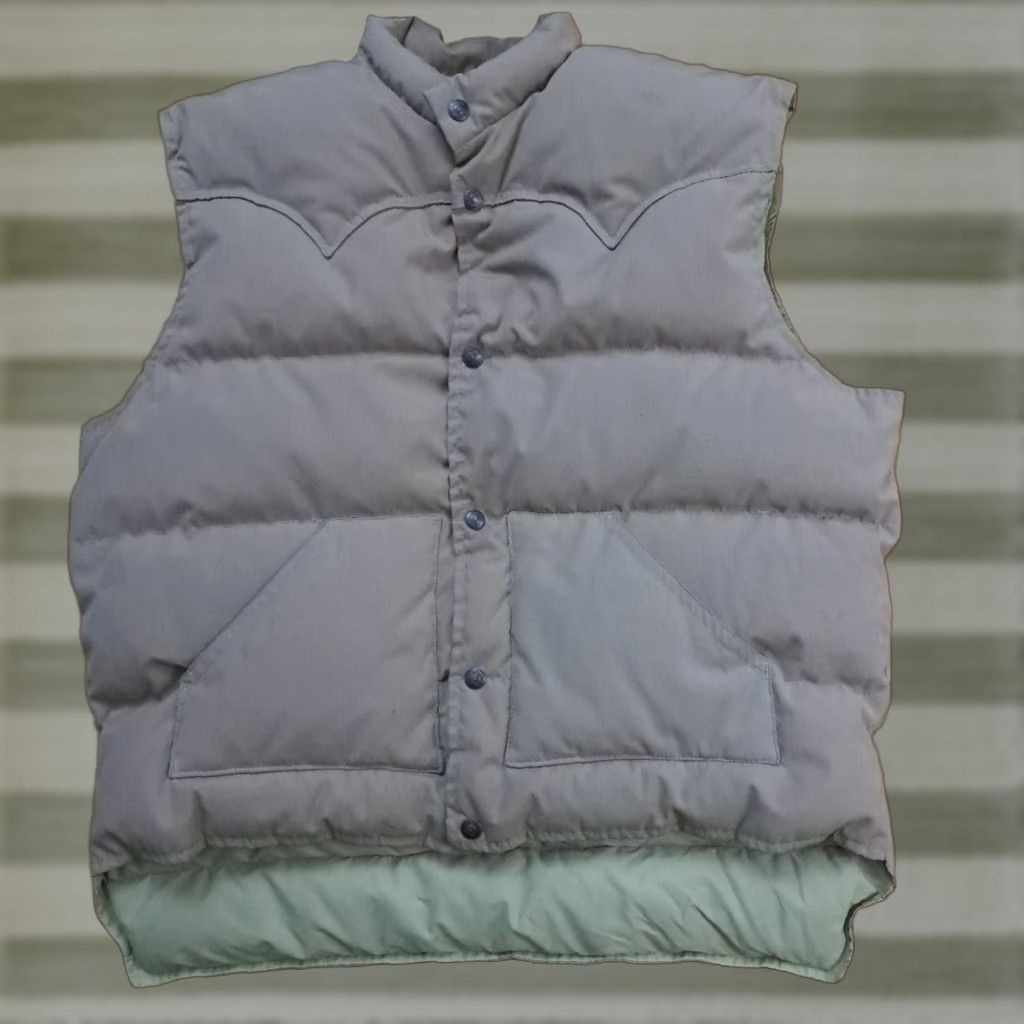 Schott VINTAGE SCHOTT Goose Down Shott X-Large Outdoor Vest Button Tan Brown Puffer Vest Unisex Adults Mens Womens Size US XL / EU 56 / 4 - 1 Thumbnail