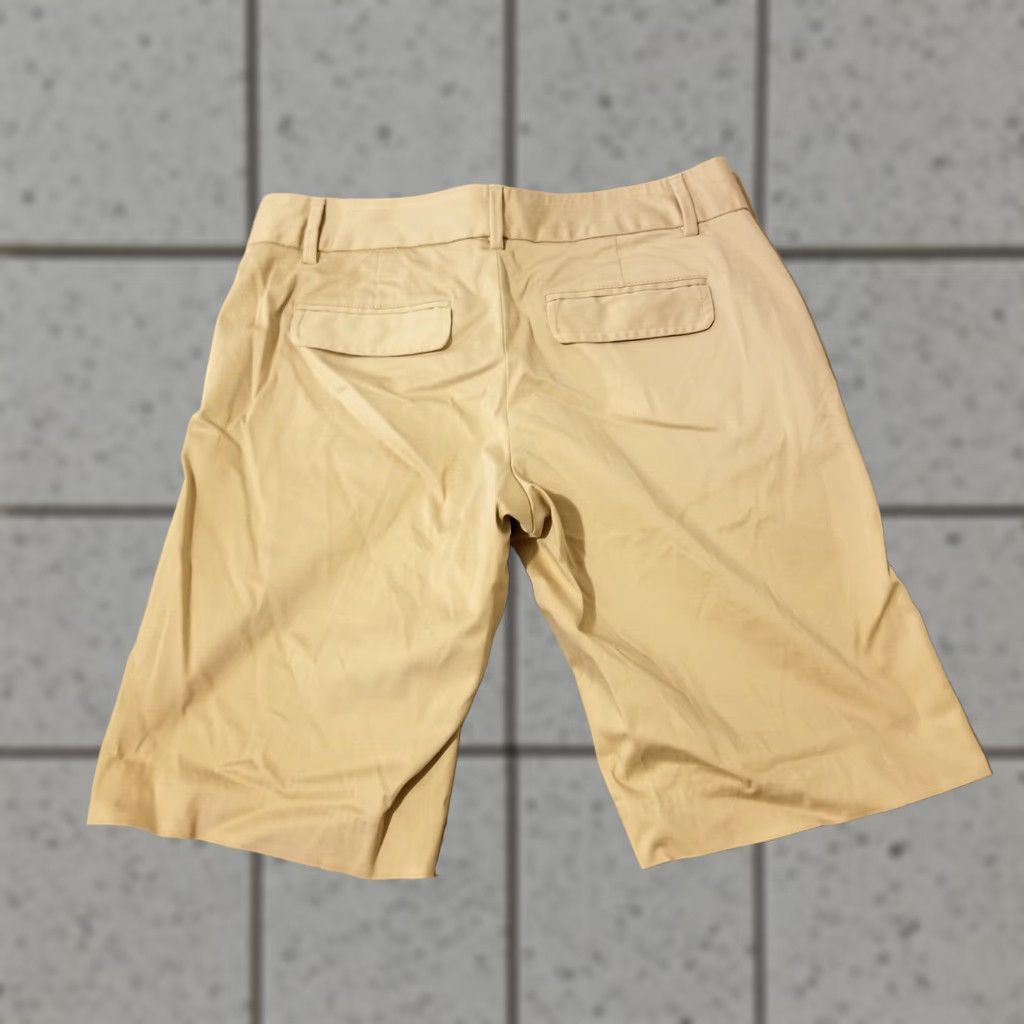 Banana Republic VINTAGE? Womens Banana Republic Shorts Khaki Cotton Chino Stretch Beige 2 Size Regular Women Clothing L? Size 26" / US 2 / IT 38 - 1 Thumbnail