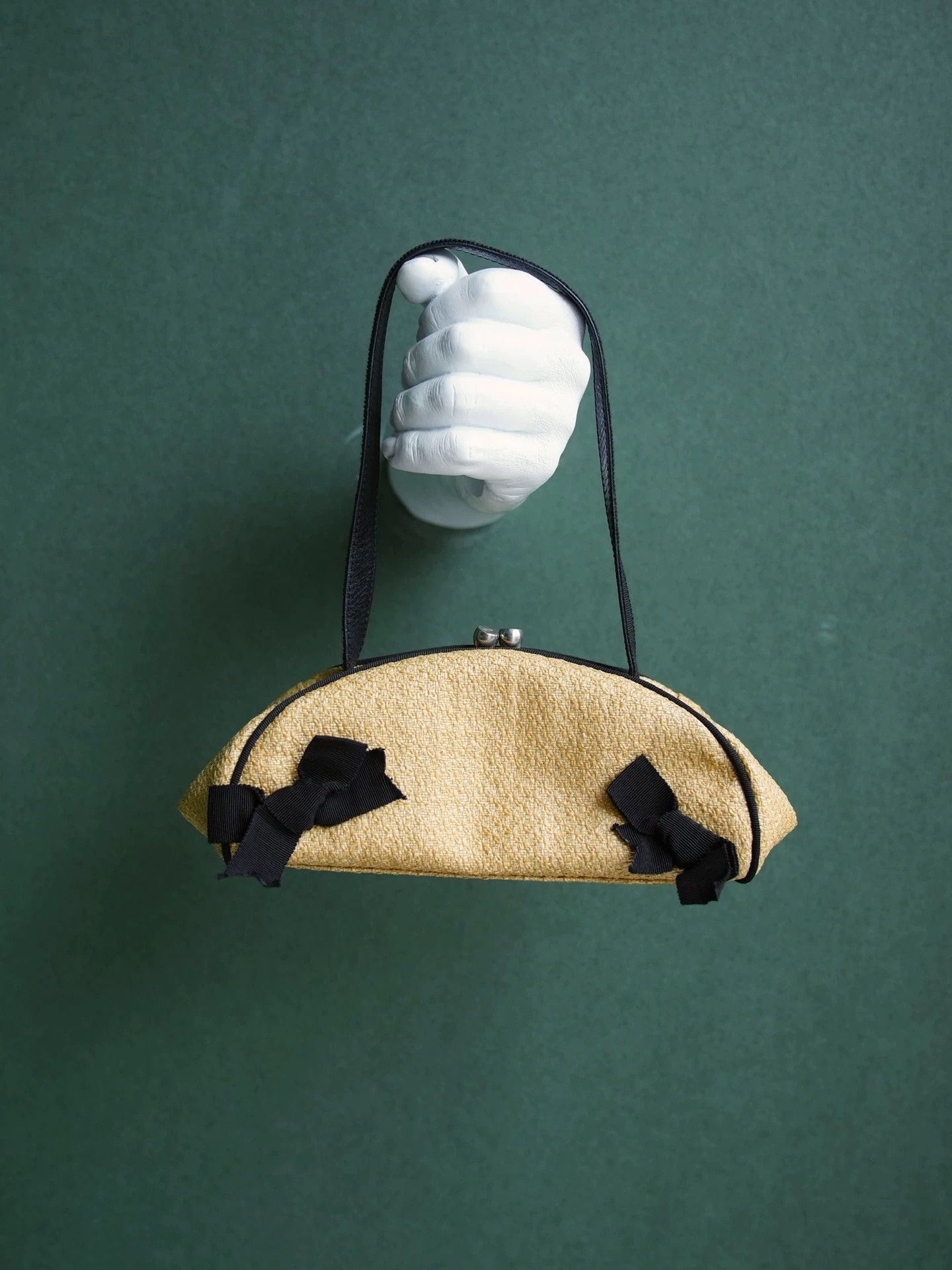John Galliano John Galliano Vintage Straw Frog-Mouth Bow Handbag Size ONE SIZE - 1 Thumbnail