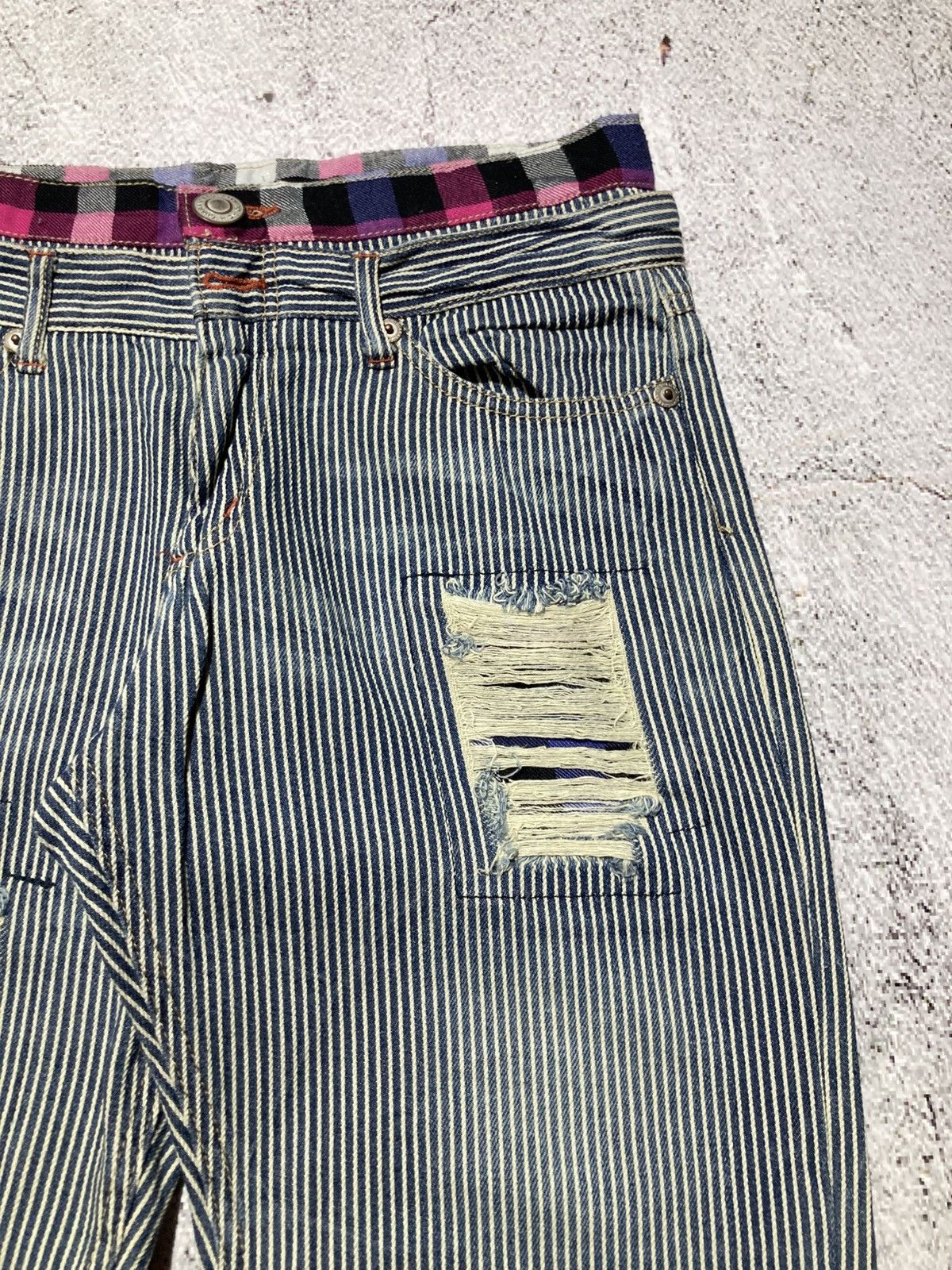 Japanese Brand 2000s Japanese Brand Double Waist Ripped Striped Pants Size US 29 - 4 Thumbnail