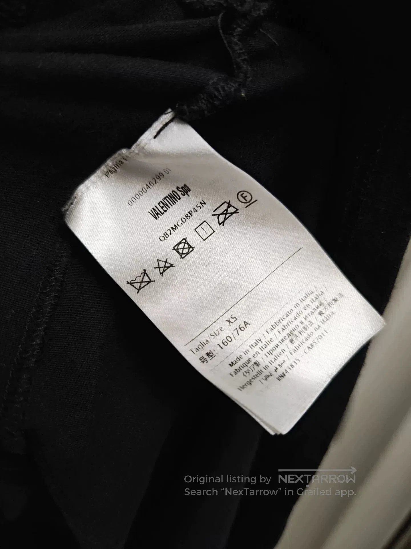 Valentino valentino black long sleeve t-shirt. Size US L / EU 52-54 / 3 - 8 Thumbnail