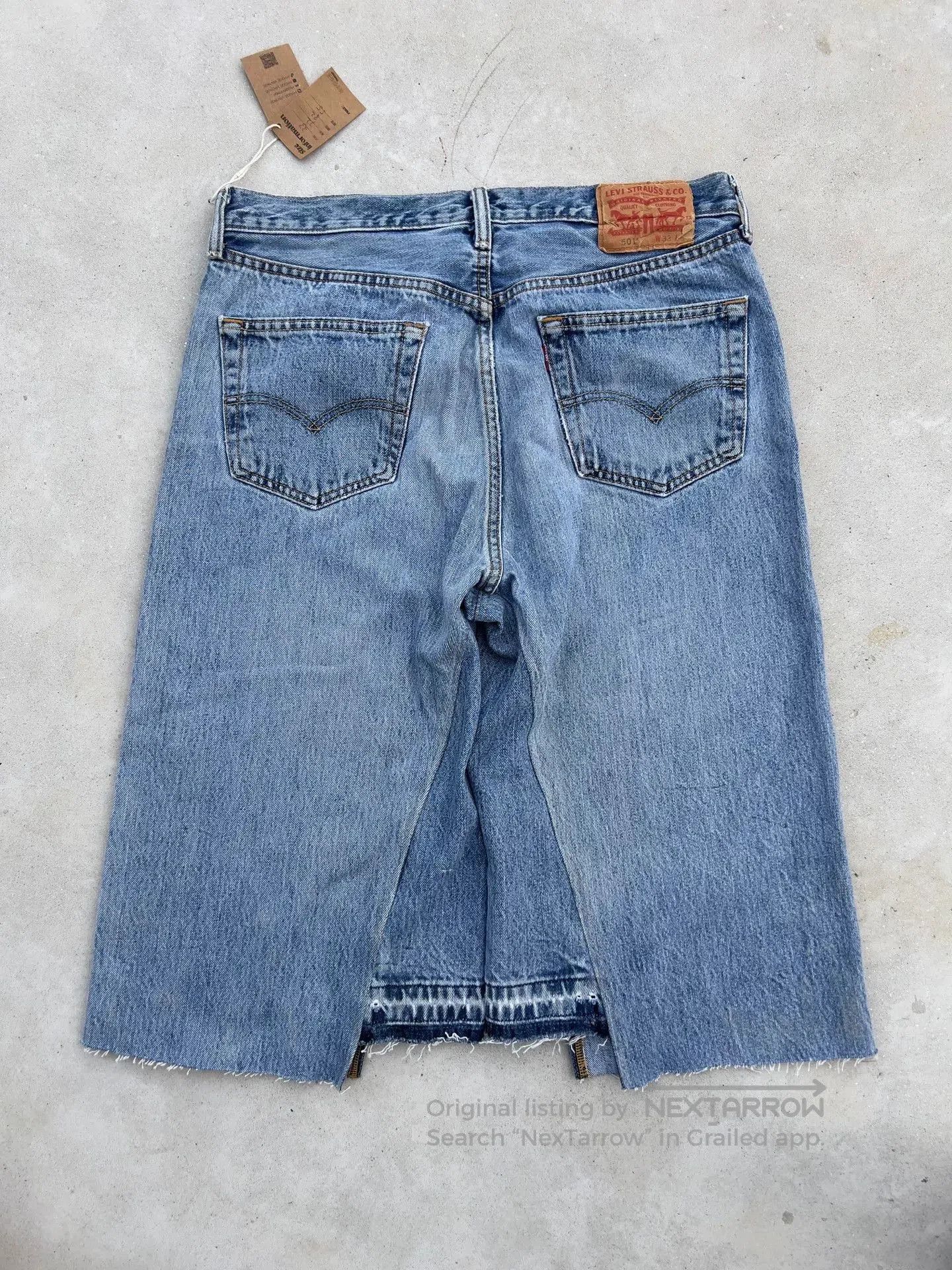 Vintage Vintage 90s Levis Baggy Cropped Jeans. Size US 33 - 6 Thumbnail