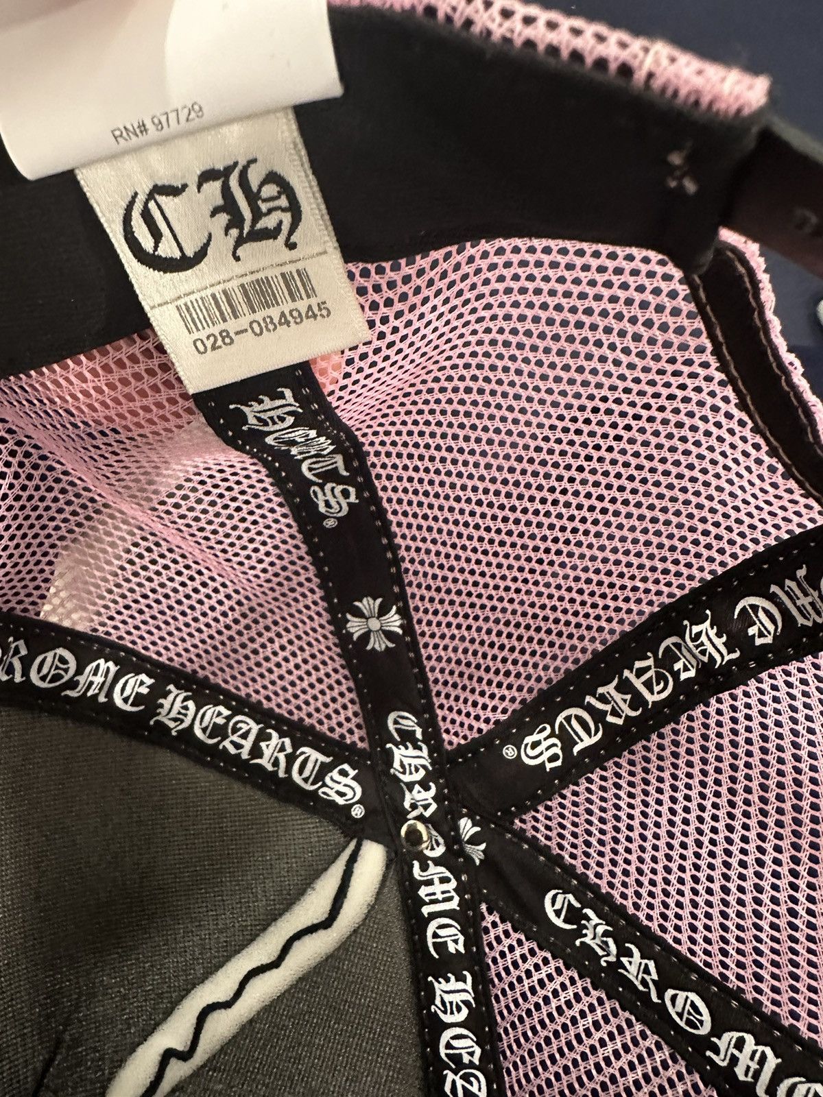 Chrome Hearts Chrome Hearts Hollywood CH Trucker Black/Pink RARE Size ONE SIZE - 7 Thumbnail