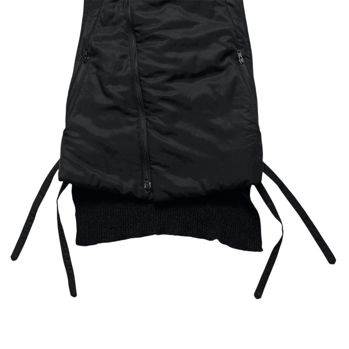 Nude: Masahiko Maruyama Nude: Masahiko Maruyama High Neck Puffer Bondage Vest Size US M / EU 48-50 / 2 - 4 Thumbnail