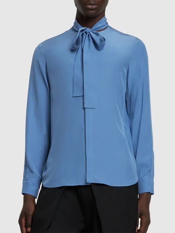 Valentino o1y0525 Solid Color Shirt in Blue Size US M / EU 48-50 / 2 - 3 Thumbnail