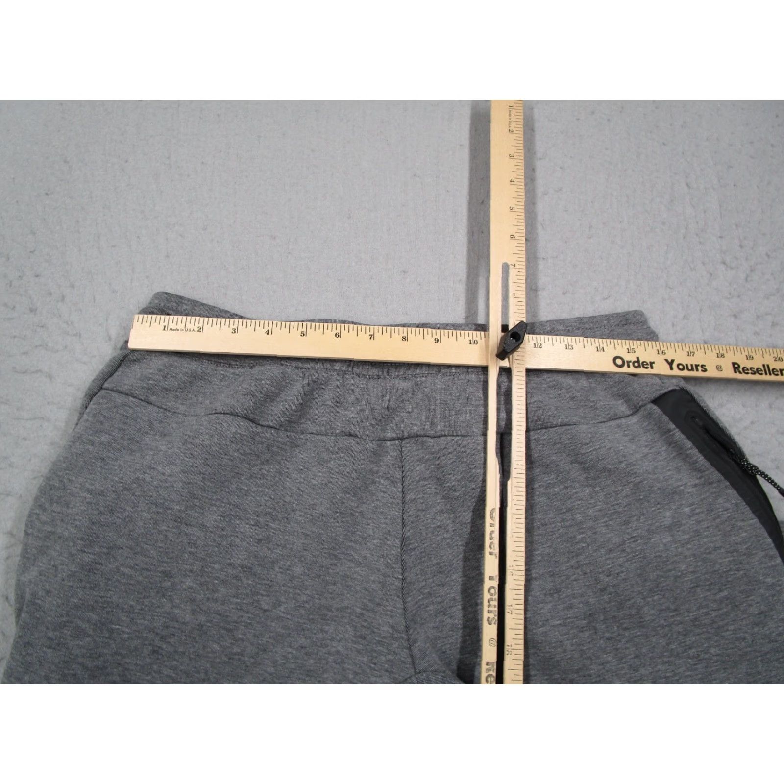 Nike Nike Tech Fleece Joggers Mens XL Gray - 30x26 Cropped Tapered Pockets Casual Activewear Size US 33 - 7 Thumbnail