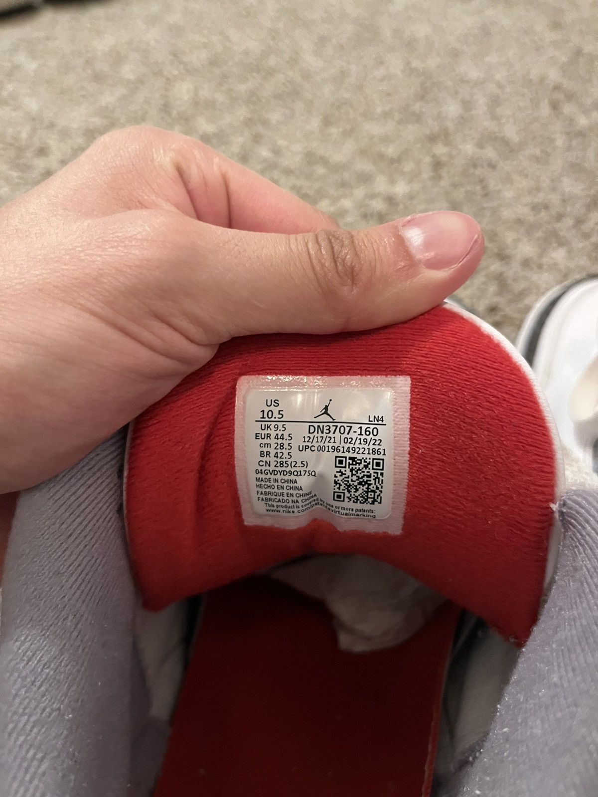 Jordan Brand Air Jordan 3 Retro Fire-Red Size US 10.5 / EU 43-44 - 5 Thumbnail
