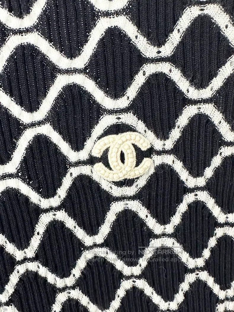 Chanel Chanel Black and white diamond plaid knitted short sleeves Size XXS / US 00 / IT 34 - 3 Thumbnail
