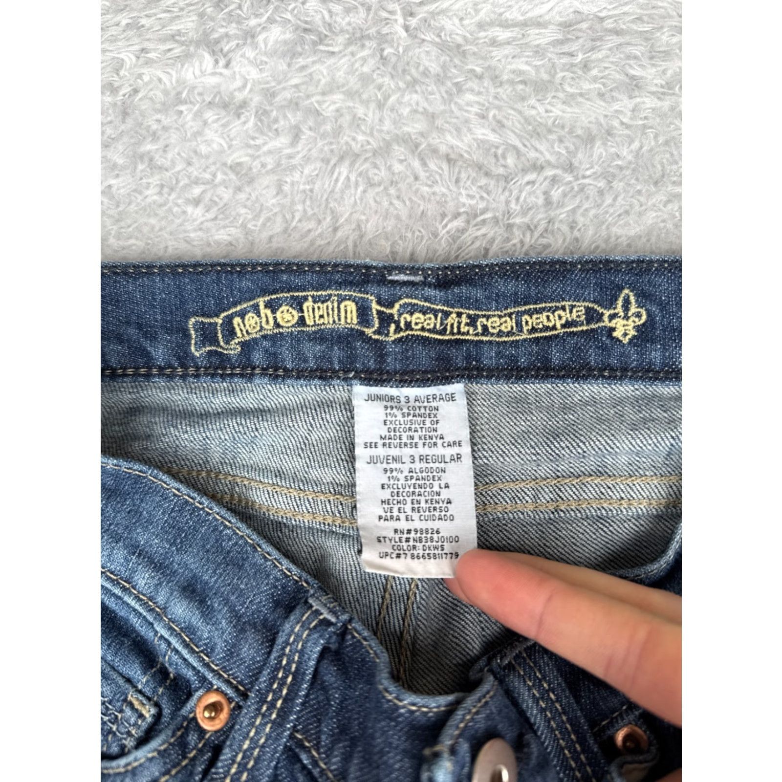 Vintage No Boundaries Juniors Bootcut Denim Jeans 3 Blue Medium Wash Stretch Cotton 26x31 Womens Size 26" / US 2 / IT 38 - 6 Thumbnail