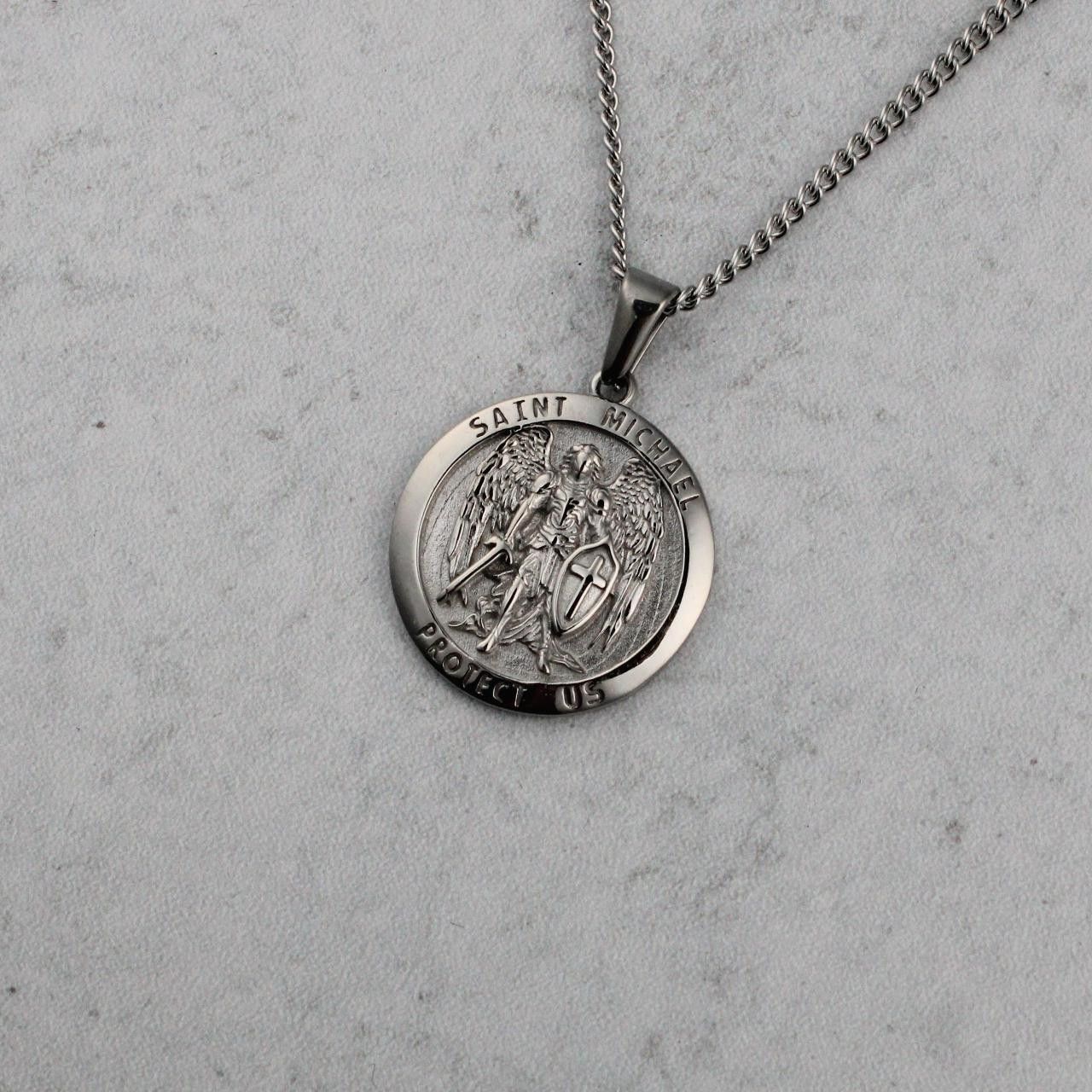 Jewelry Silver Archangel Saint Michael Pendant Chain Necklace Size ONE SIZE - 1 Thumbnail