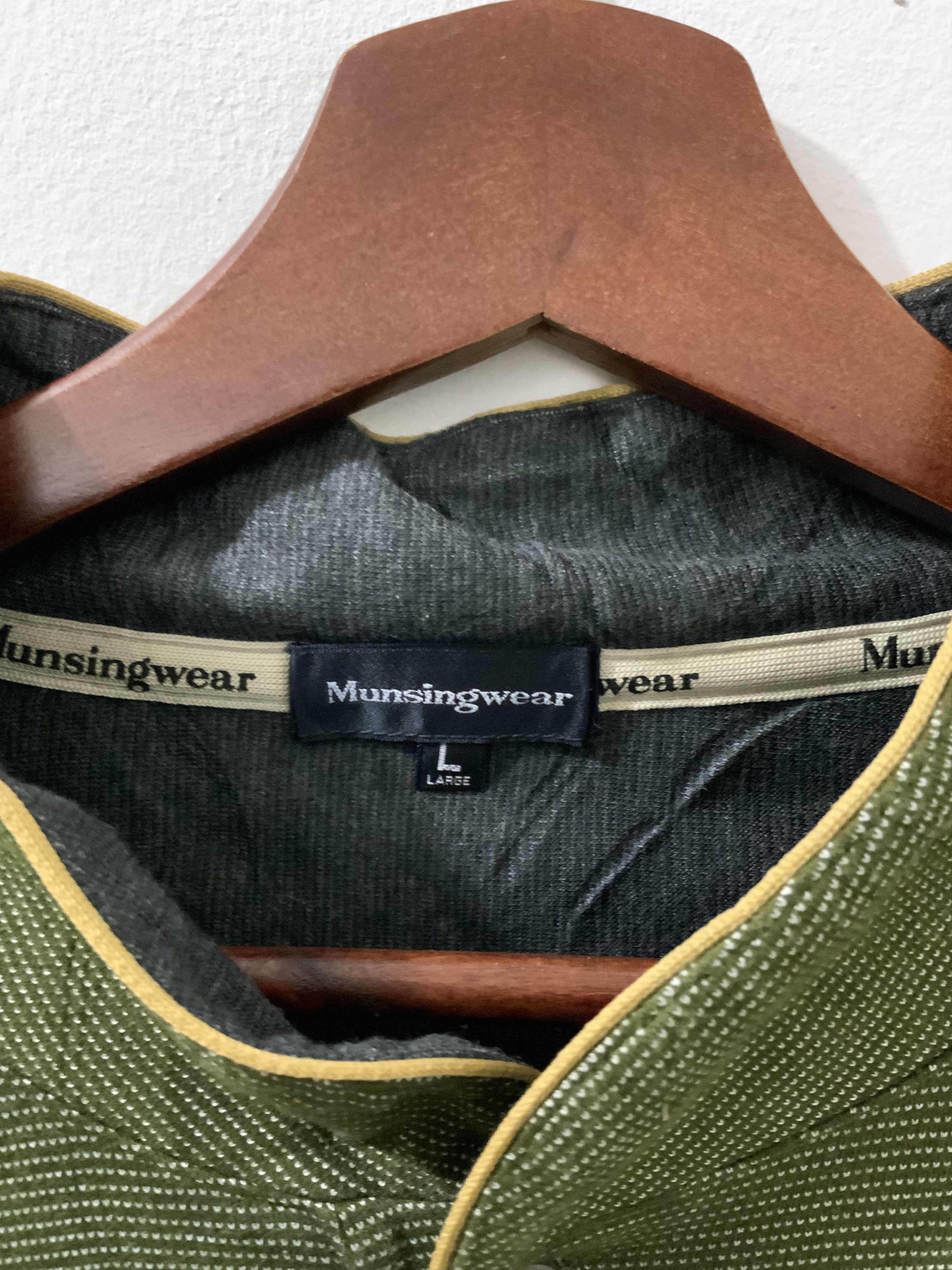 Japanese Brand Vintage Munsing Wear Sweatshirt Size US L / EU 52-54 / 3 - 9 Thumbnail