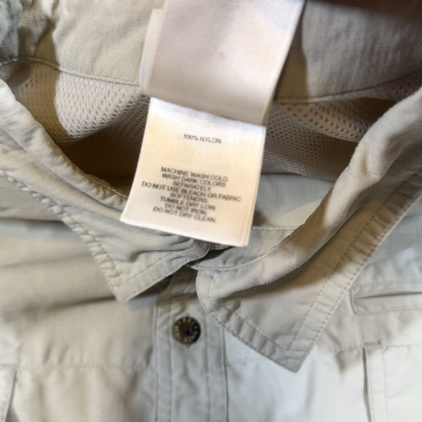 Vintage REI Mens Button Up Shirt Short Sleeve Khaki 2XL Nylon Lightweight Beige Breathe River Vintage? Size US XXL / EU 58 / 5 - 6 Thumbnail