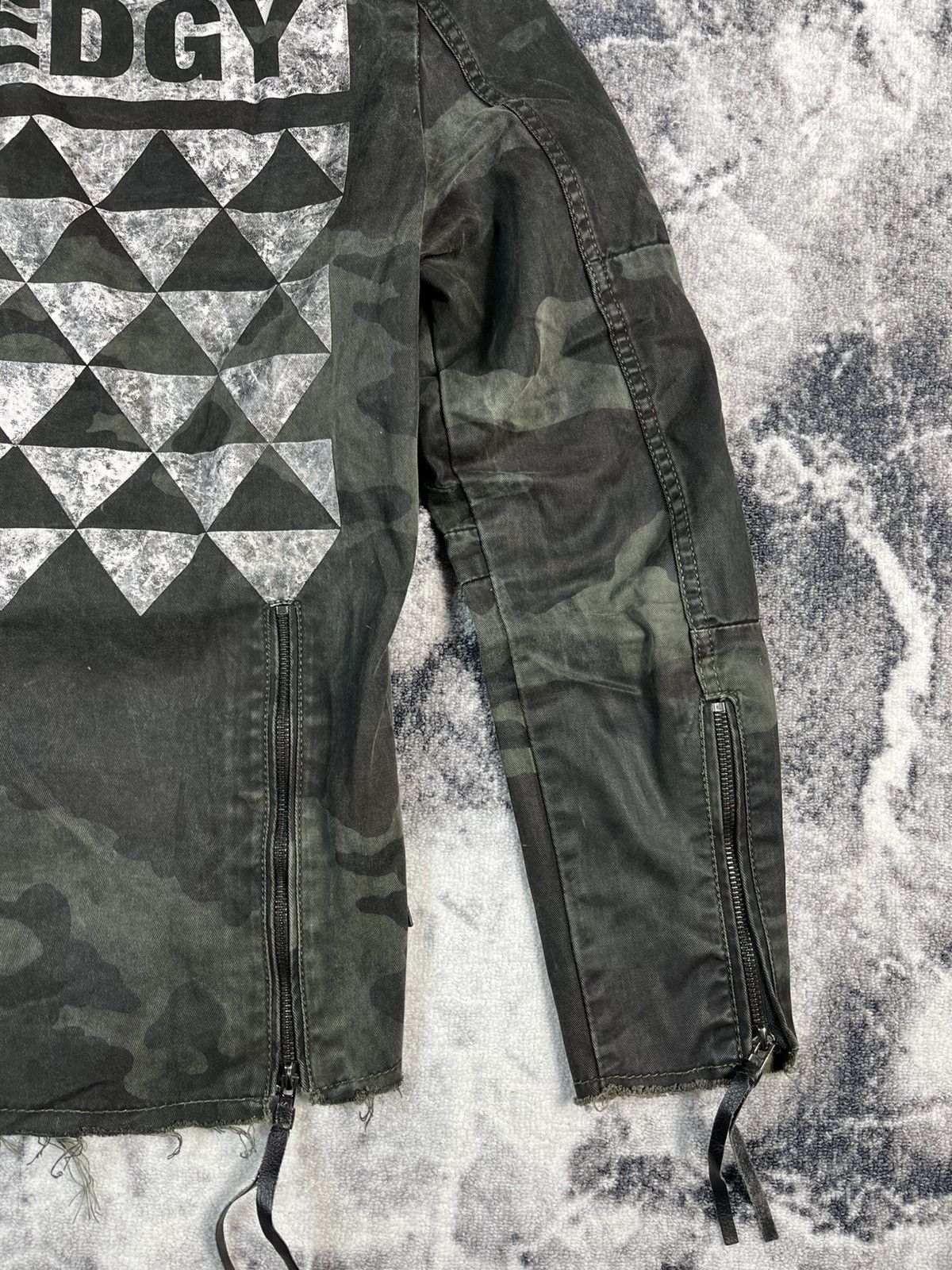 Other Be Edgy Camo Jacket / Military Style / Statement Back Print Size US M / EU 48-50 / 2 - 12 Thumbnail