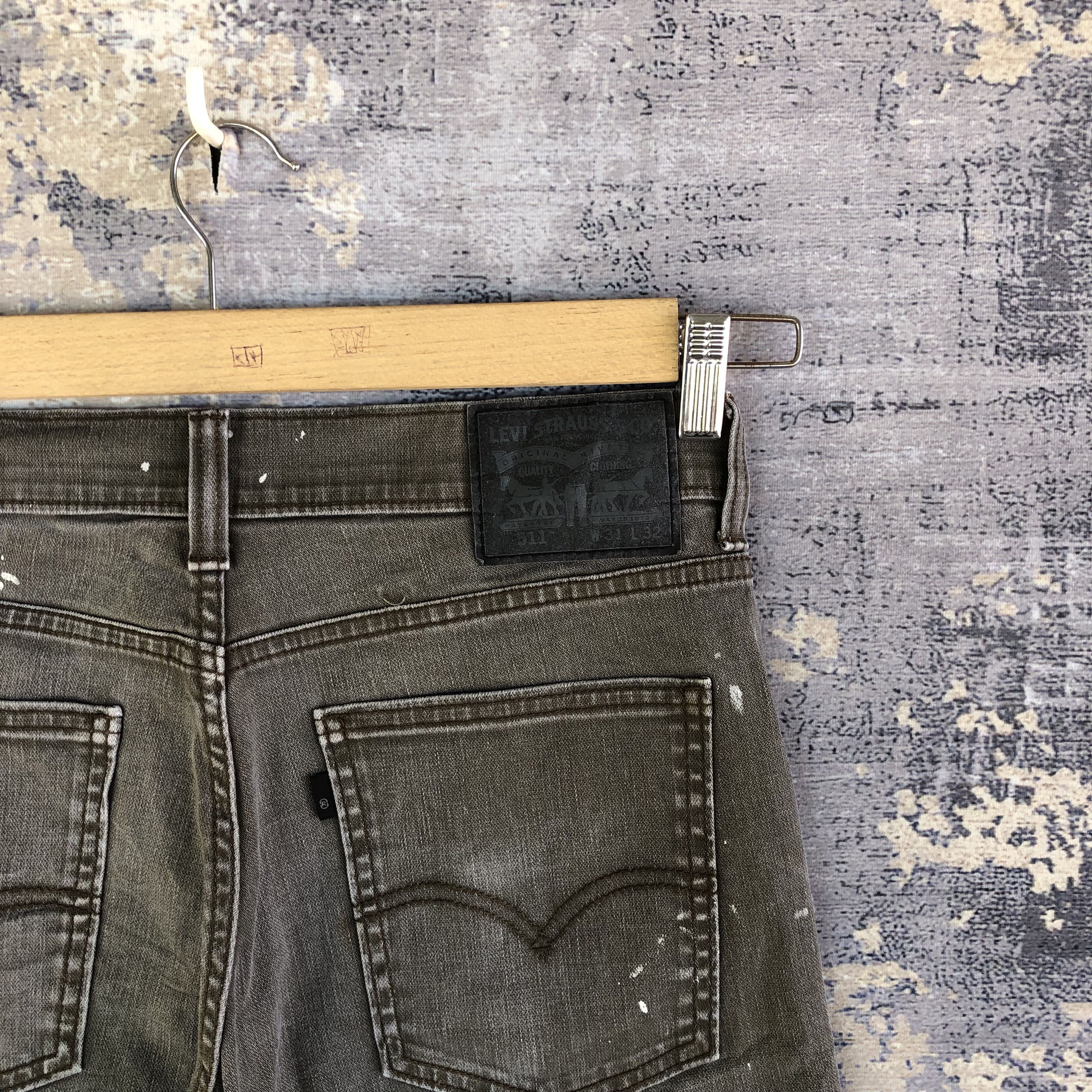 Levi's × Vintage Vintage Faded Black Levis 511 Paint Splatter Ash GrayJeans Size US 30 / EU 46 - 5 Thumbnail