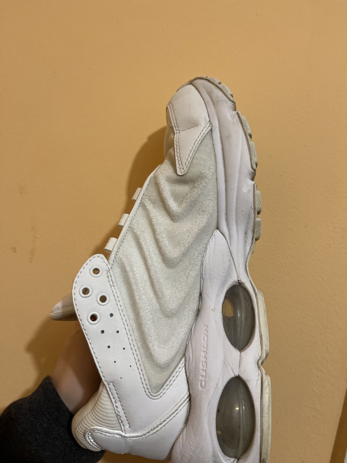 Nike Nike Air Max TW Shoes - White, Used Size US 8 / EU 41 - 12 Thumbnail