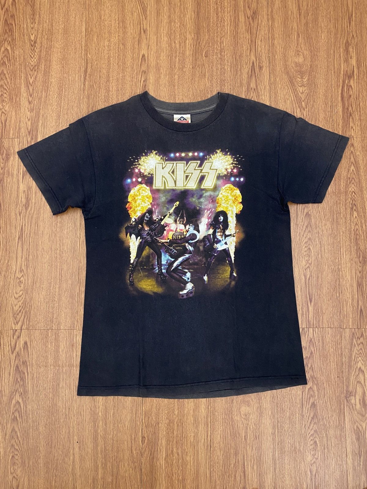 Vintage Vintage KISS rockin in the usa t-shirt Size US M / EU 48-50 / 2 - 3 Thumbnail