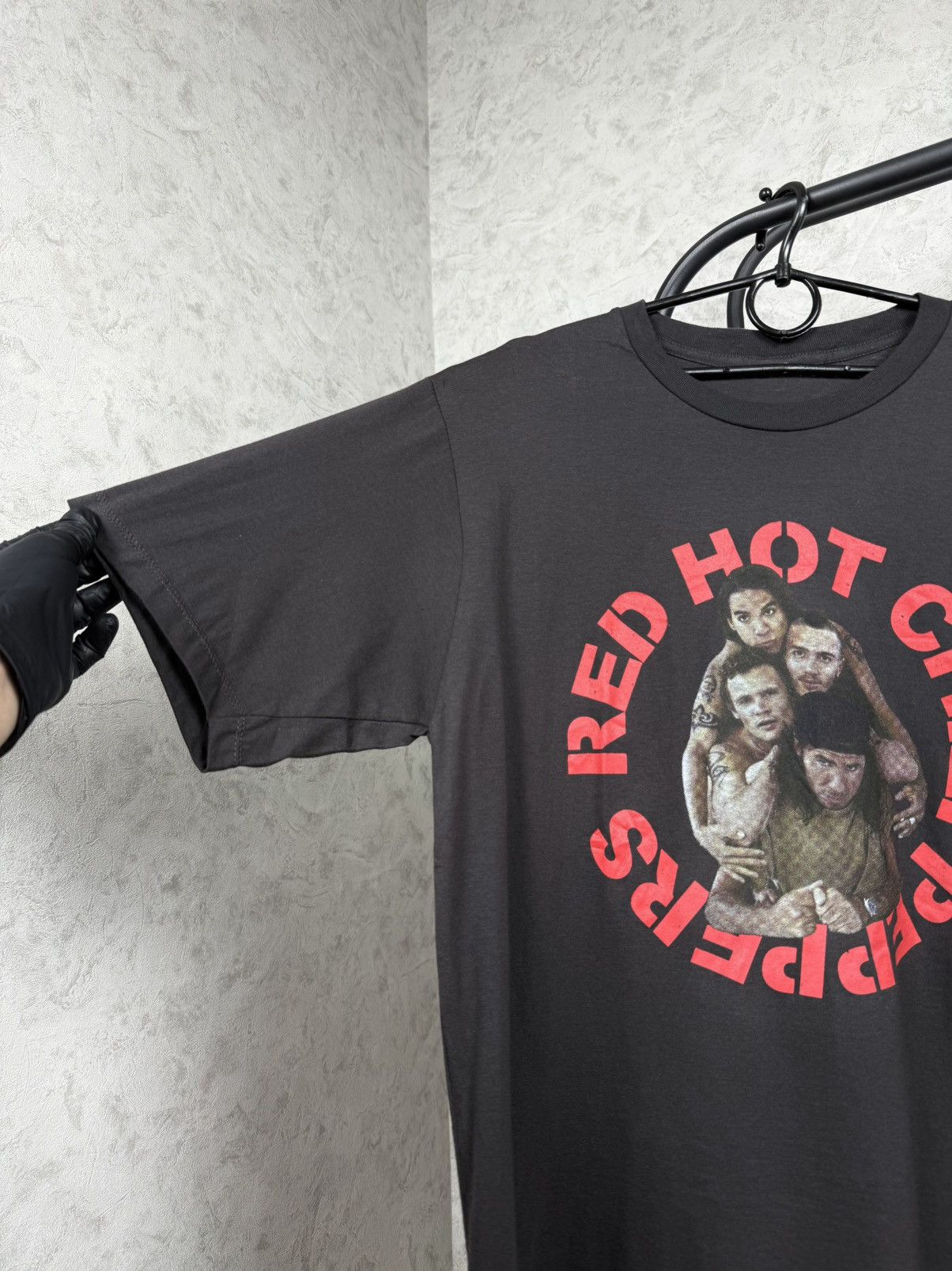Band Tees × Vintage Vintage Red Hot Chili Peppers Rare T-Shirt Size US L / EU 52-54 / 3 - 6 Thumbnail