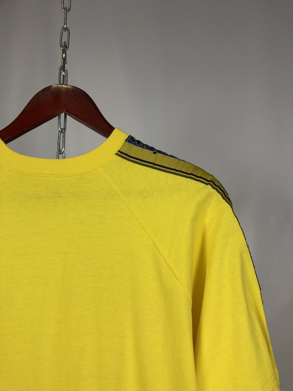 Champion × Vintage Champion vintage big logo T-shirts sportswear rare Size US M / EU 48-50 / 2 - 6 Thumbnail
