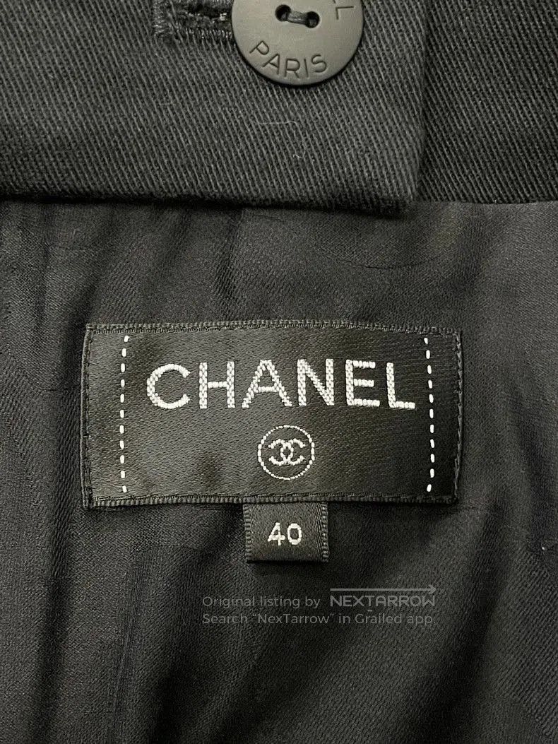 Chanel Chanel Black A-line Mini Skirt. Size US 36 / EU 52 - 4 Thumbnail