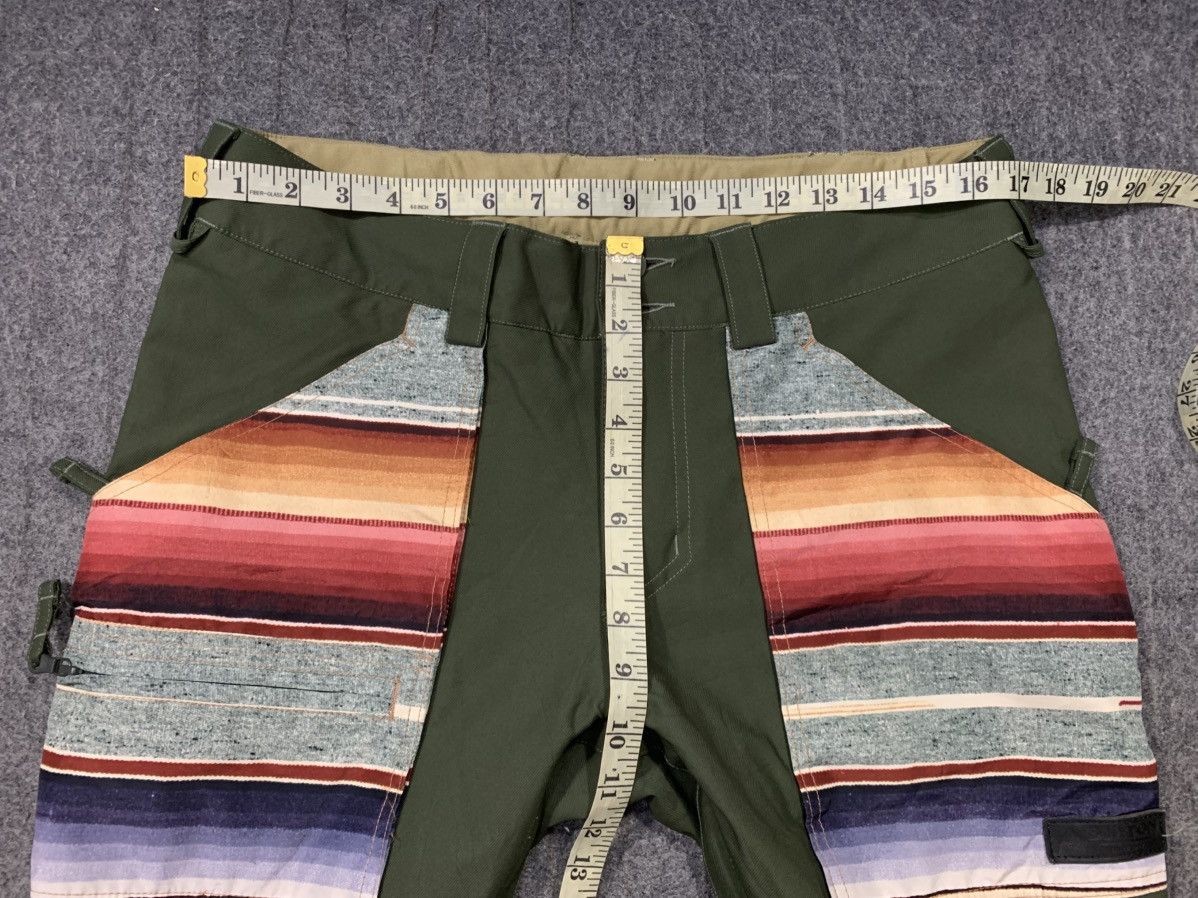Vintage Burton Snowboard OG Tactical Pant Snow Multicolour Pocket Size US 34 / EU 50 - 12 Thumbnail