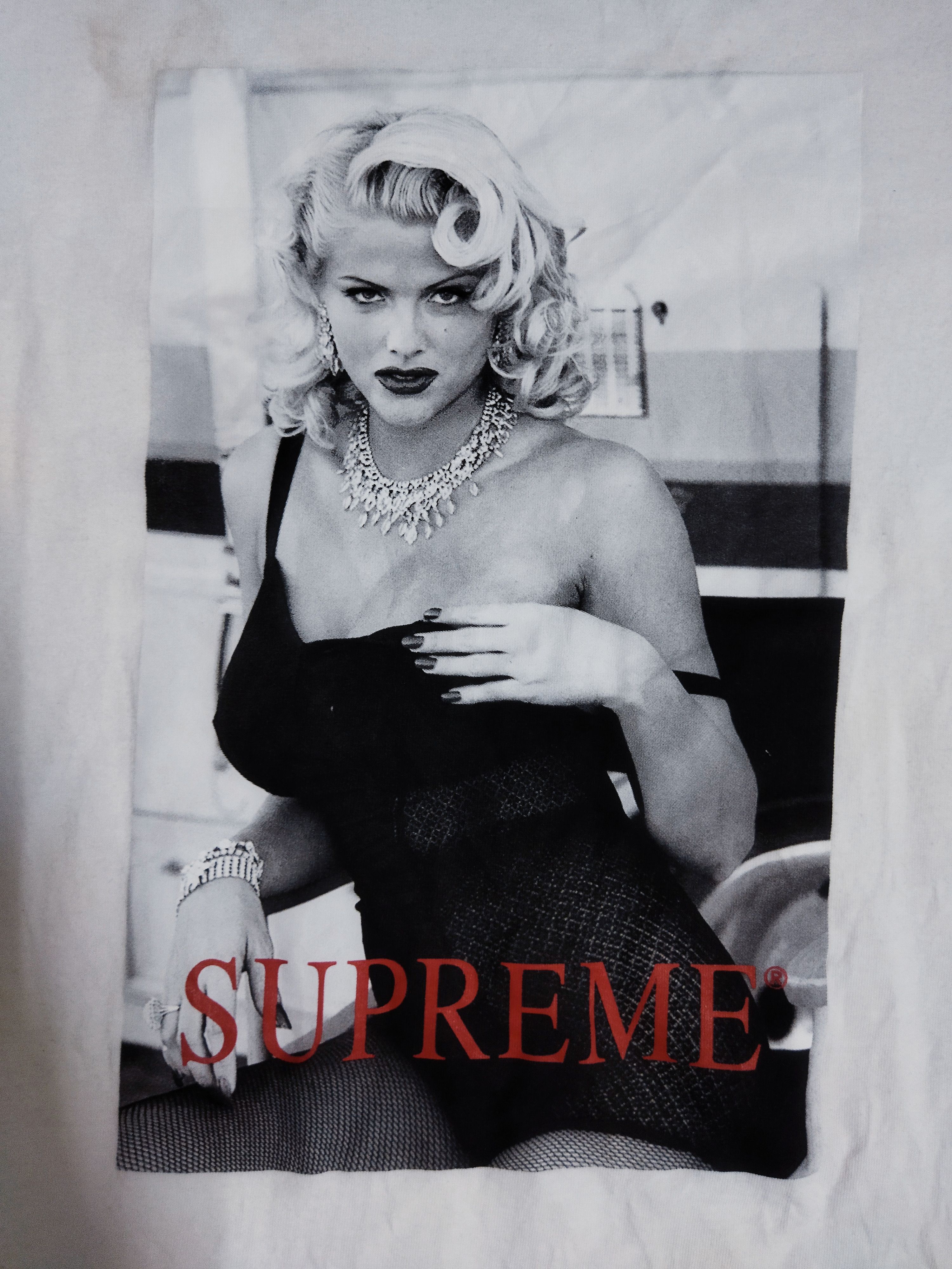Supreme Supreme Anna Nicole Smith Tee Size US L / EU 52-54 / 3 - 2 Thumbnail