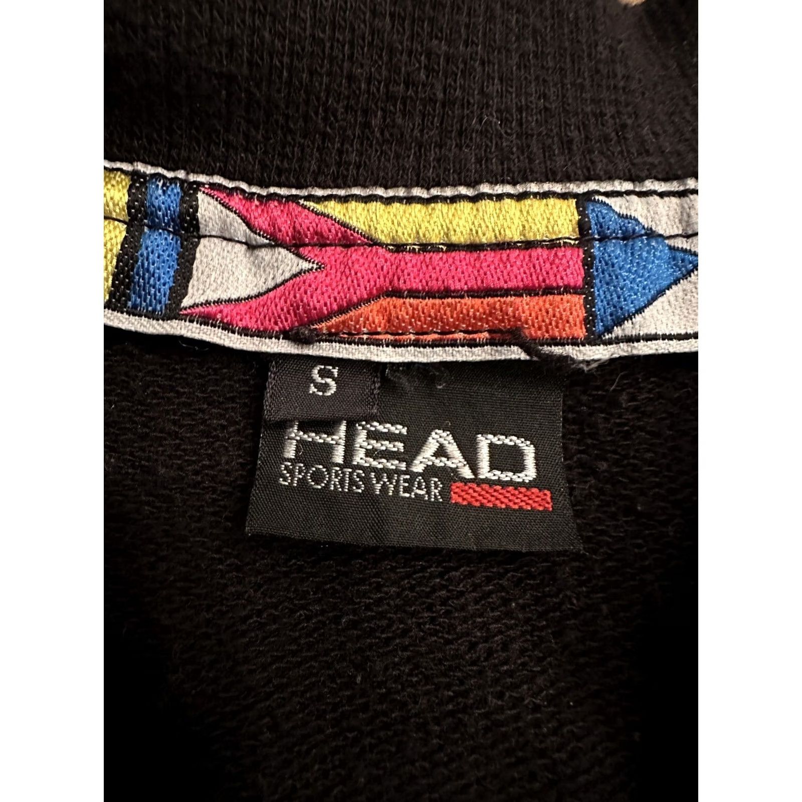 Vintage VINTAGE Head Sportswear Sweater Black Geometric Golf Ski 90s W/ Pockets Small Mens Pullover Wool Knit Size US S / EU 44-46 / 1 - 5 Thumbnail