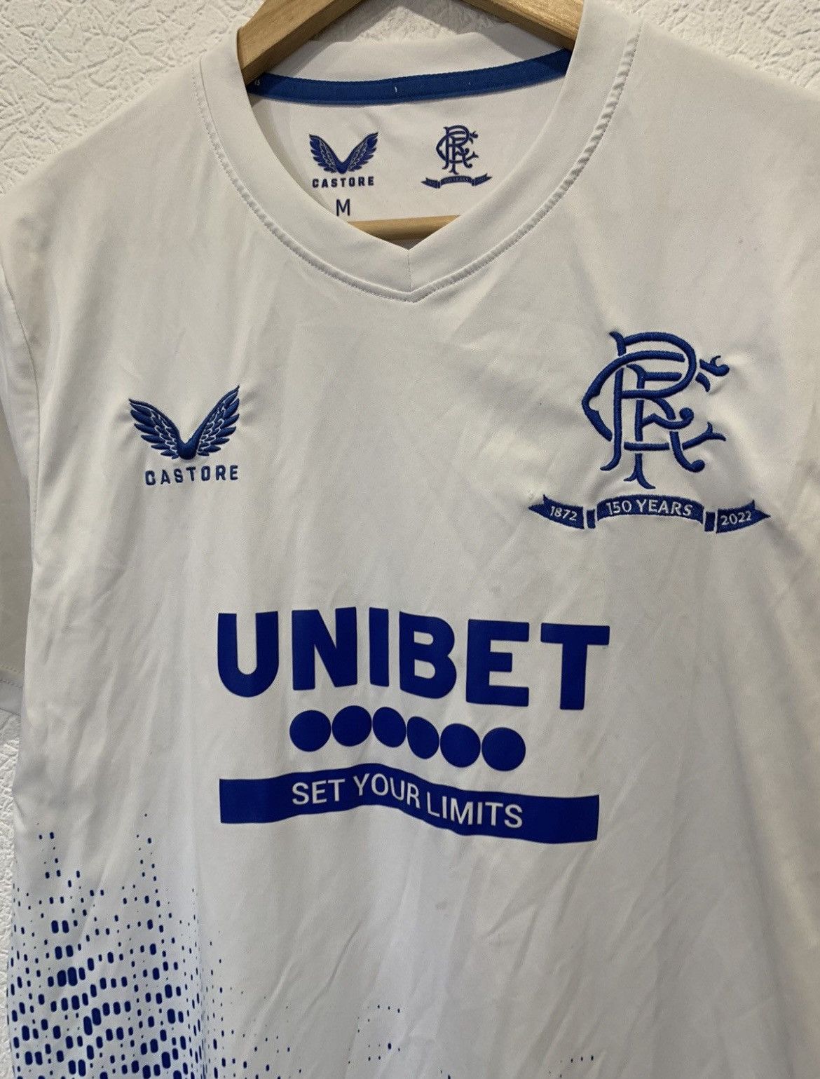 Castore GLASGOW RANGERS CASTORE TRAINING JERSEY SOCCER FOOTBALL Size US M / EU 48-50 / 2 - 2 Thumbnail
