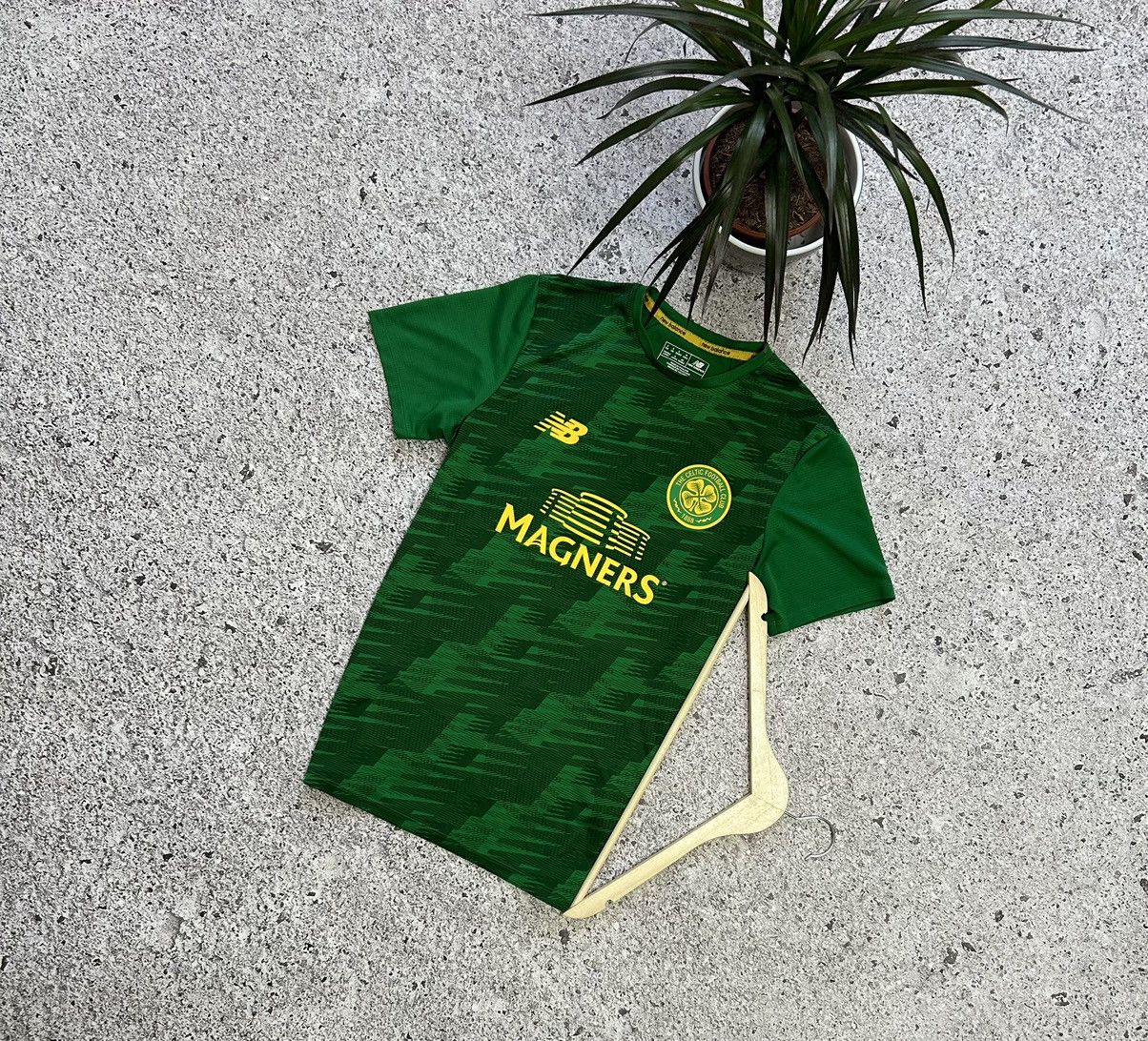 New balance celtic training top clearance